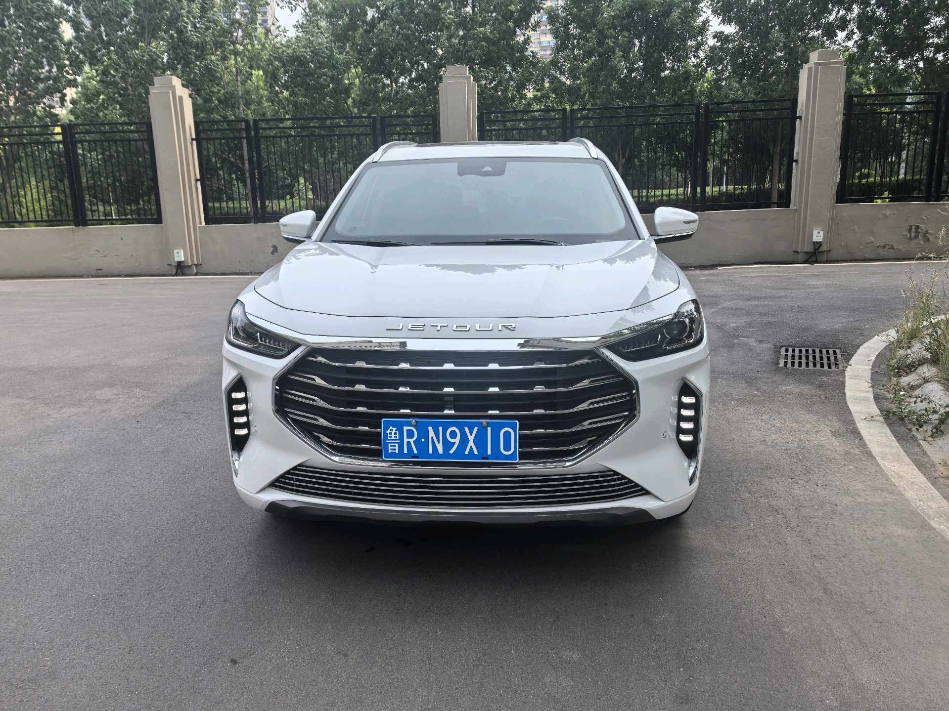 JETOUR 2021 X70 PLUS 1.6T Di PRO 5-Seater