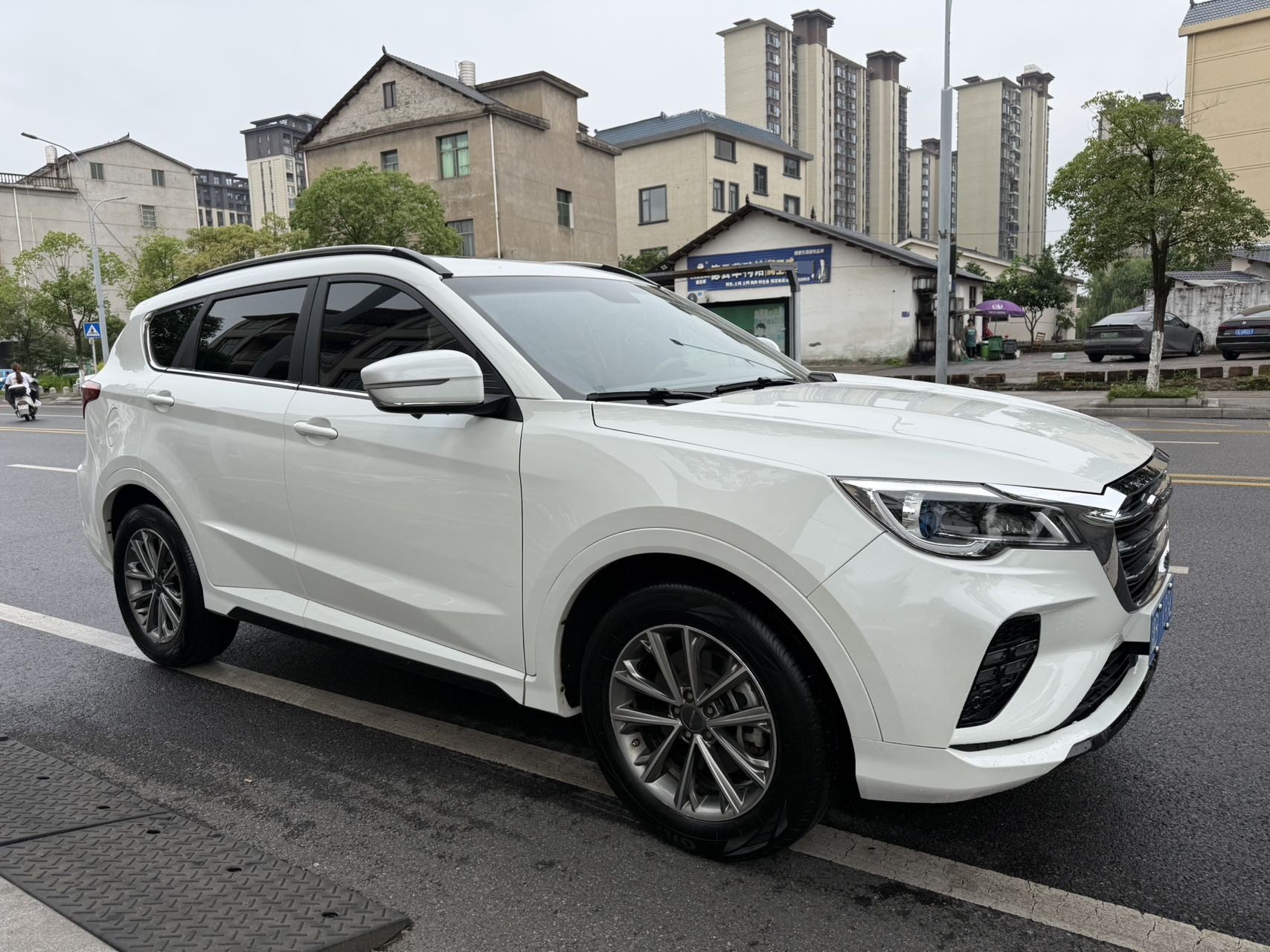 JETOUR 2020 X70 1.5T Yuexing Edition 7-Seater