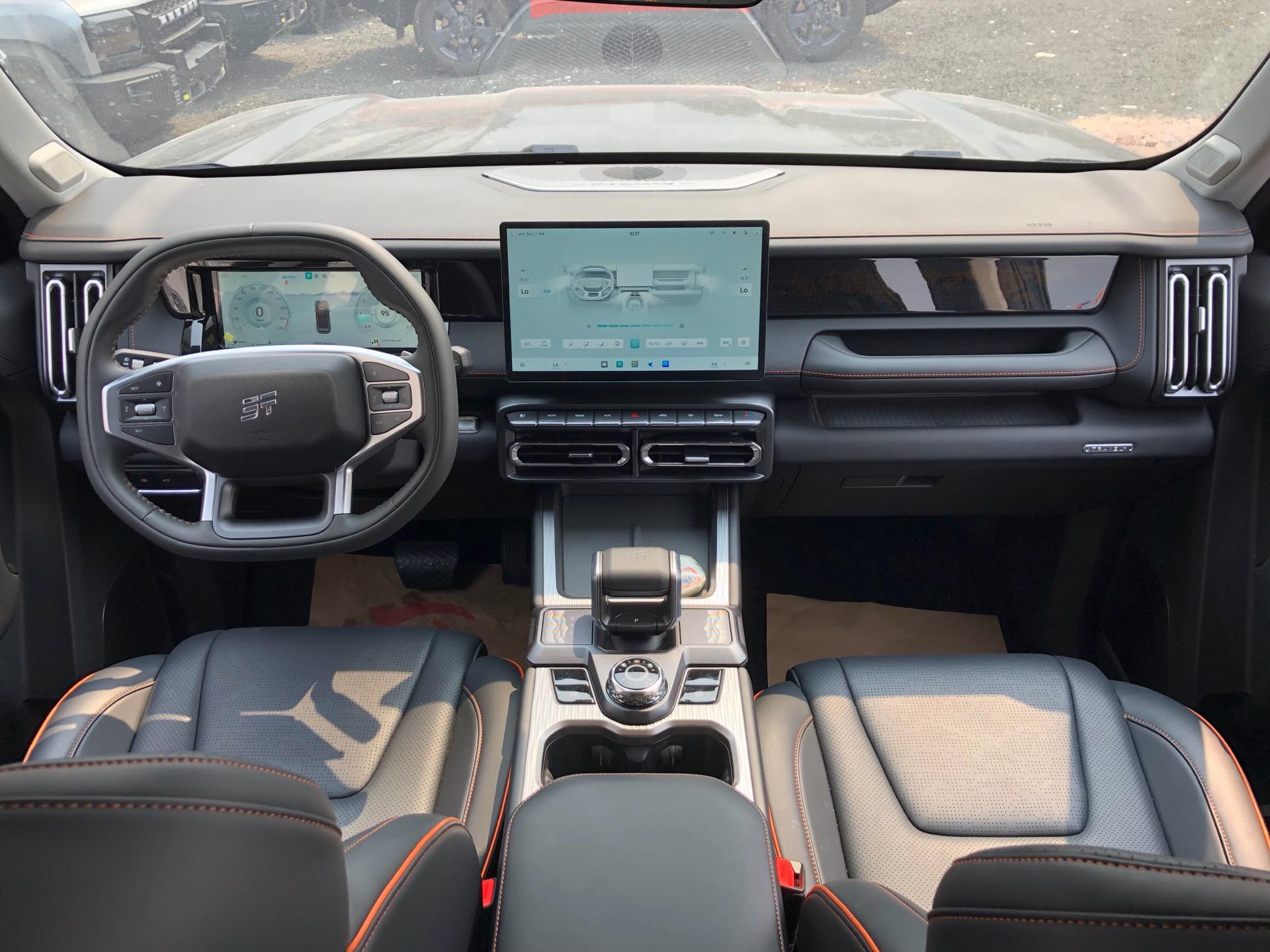 JETOUR 2025 Freedom 1.5TD Explorer