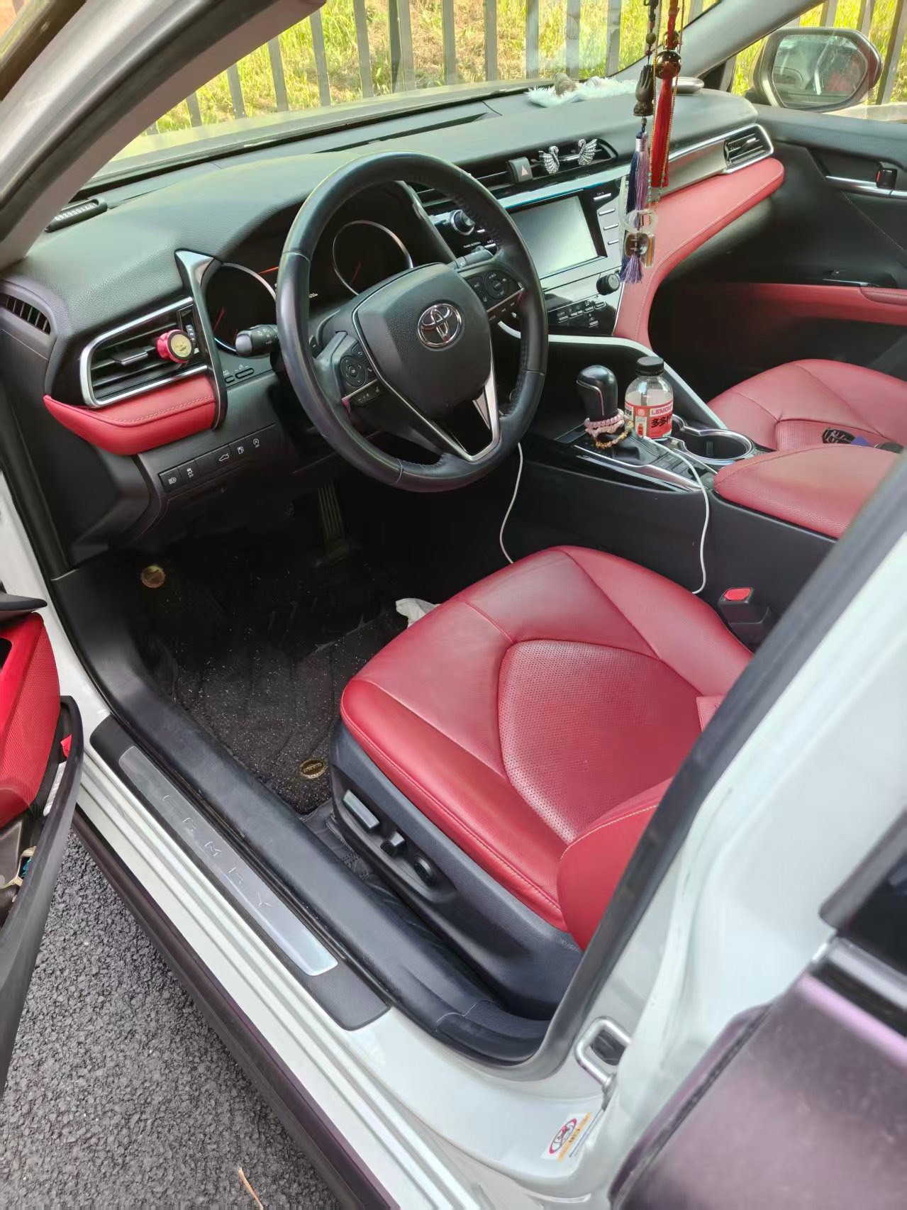 Toyota 2018 Camry 2.5S Fengshang Edition