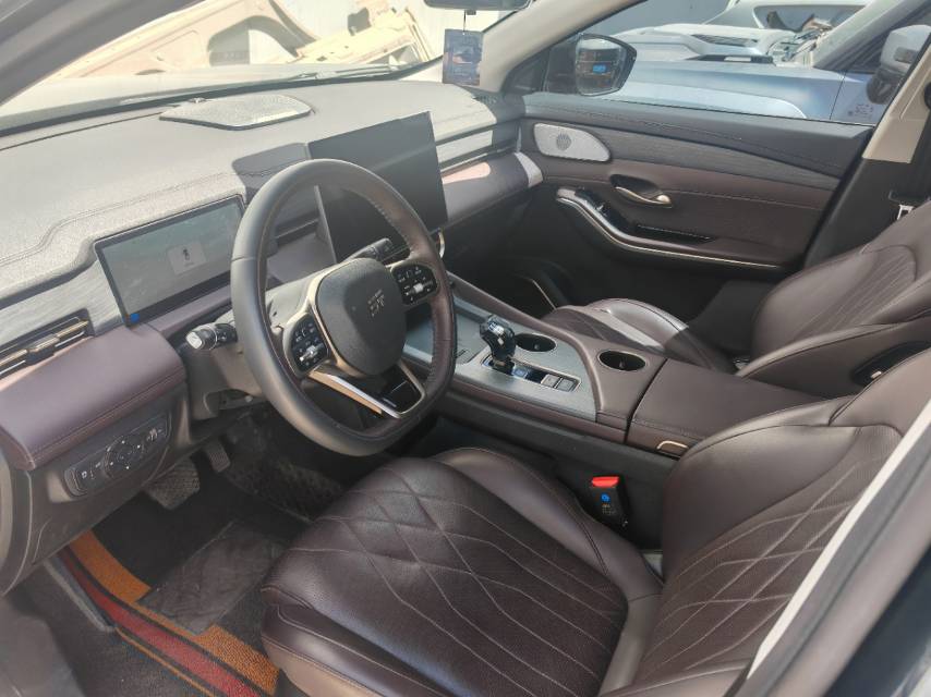 JETOUR 2024 X90 PRO 2.0T Premium 5-Seater