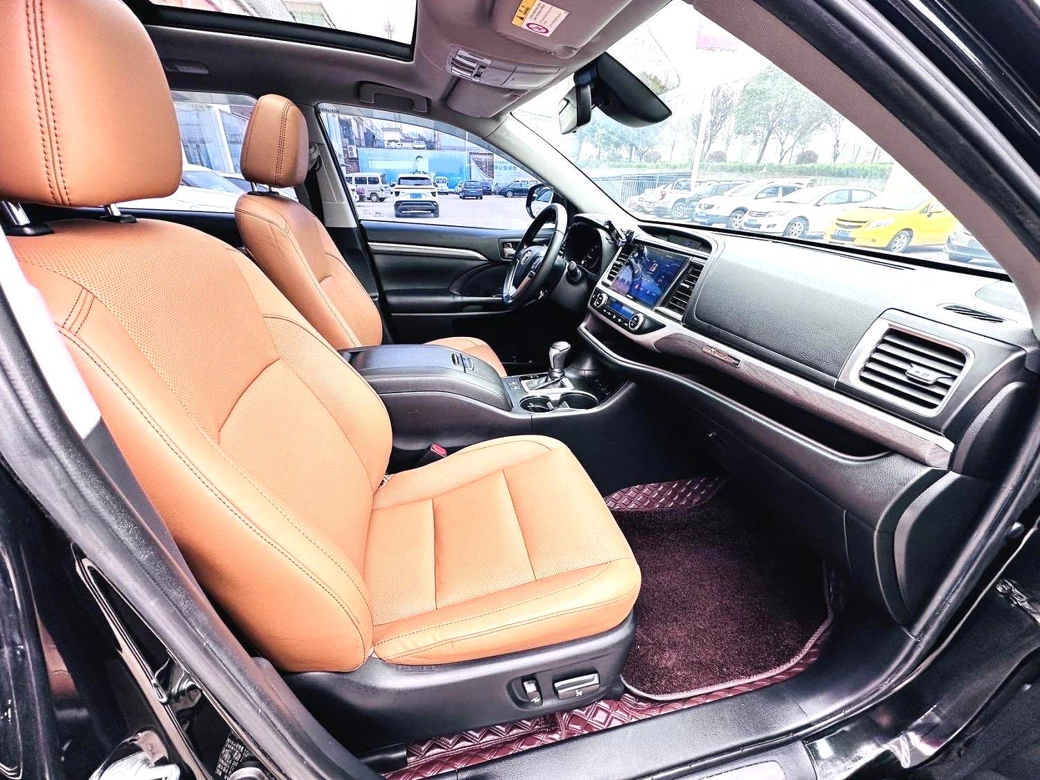 Toyota 2019 Highlander 2.0T 4WD Knight Edition 7-Seater