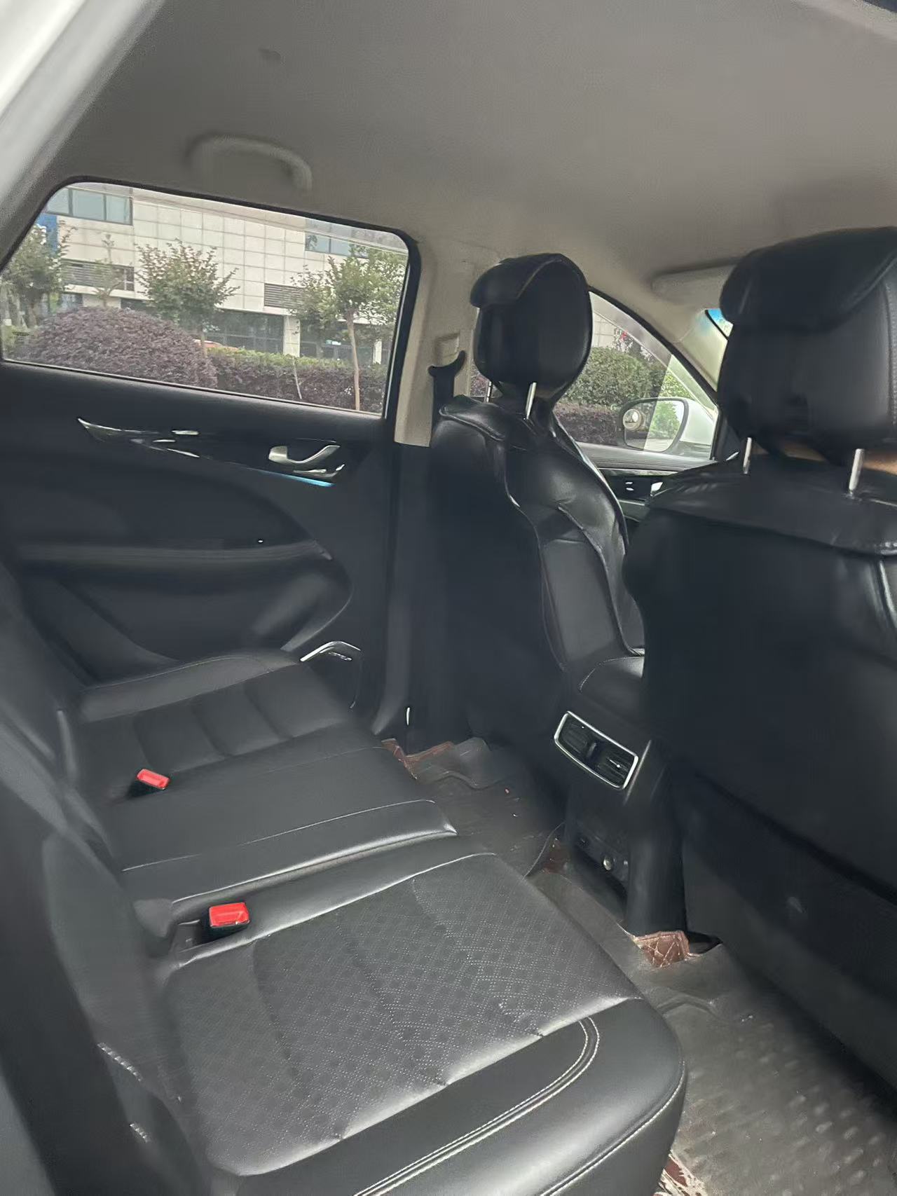 JETOUR 2019 X90 1.5T Yuexiang 6-Seater
