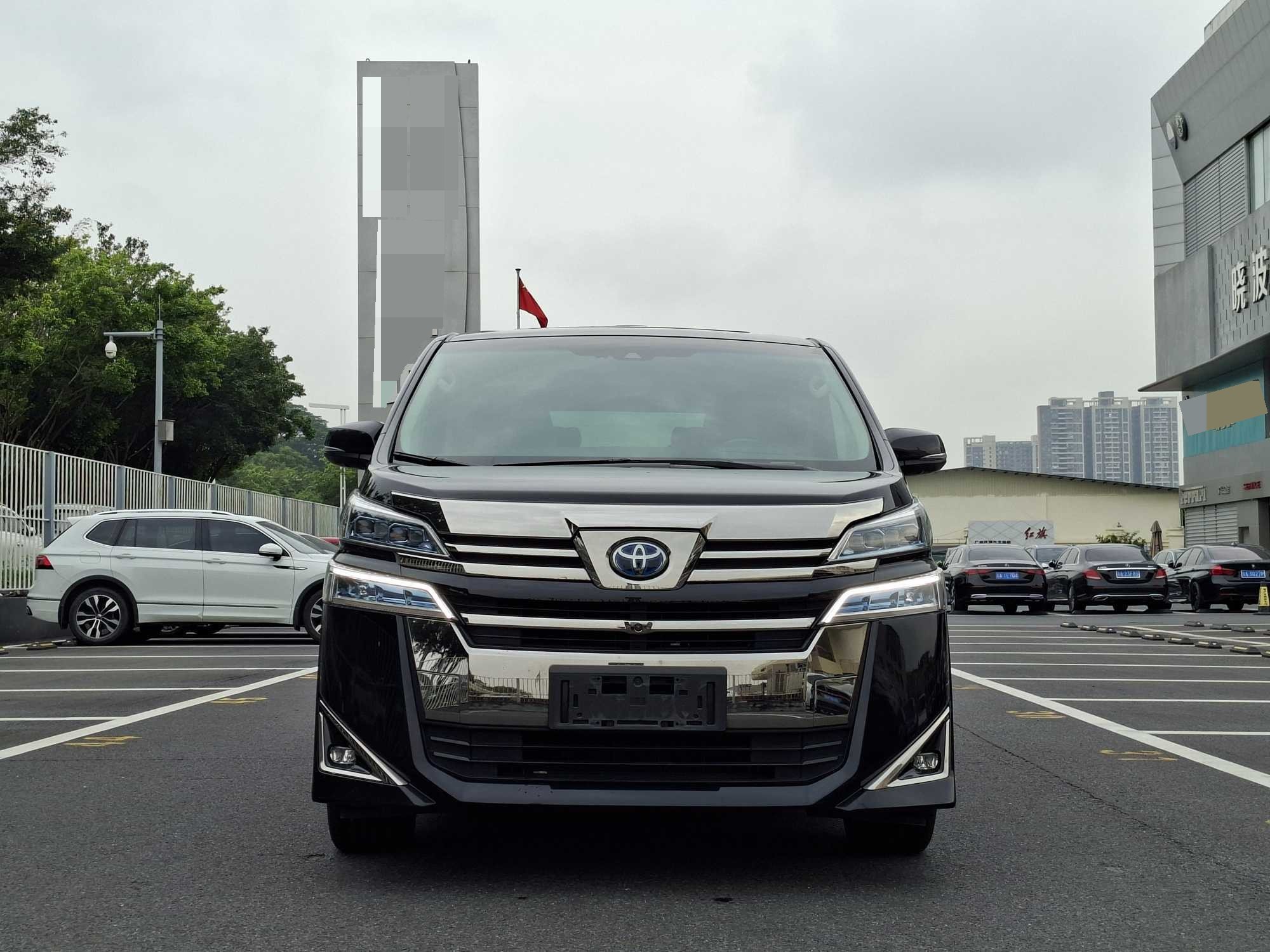 Toyota Vellfire (Import) 2019 Vellfire 2.5 CVT HV Premium