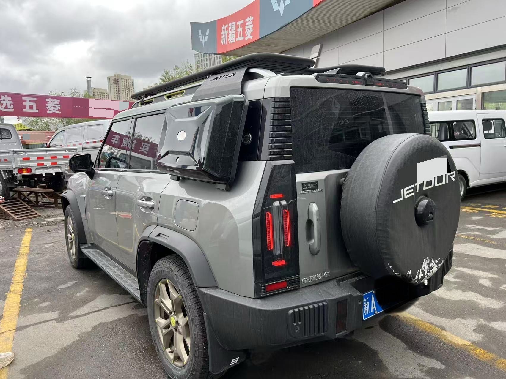 JETOUR 2023 Traveler 2.0T 4WD Conquest