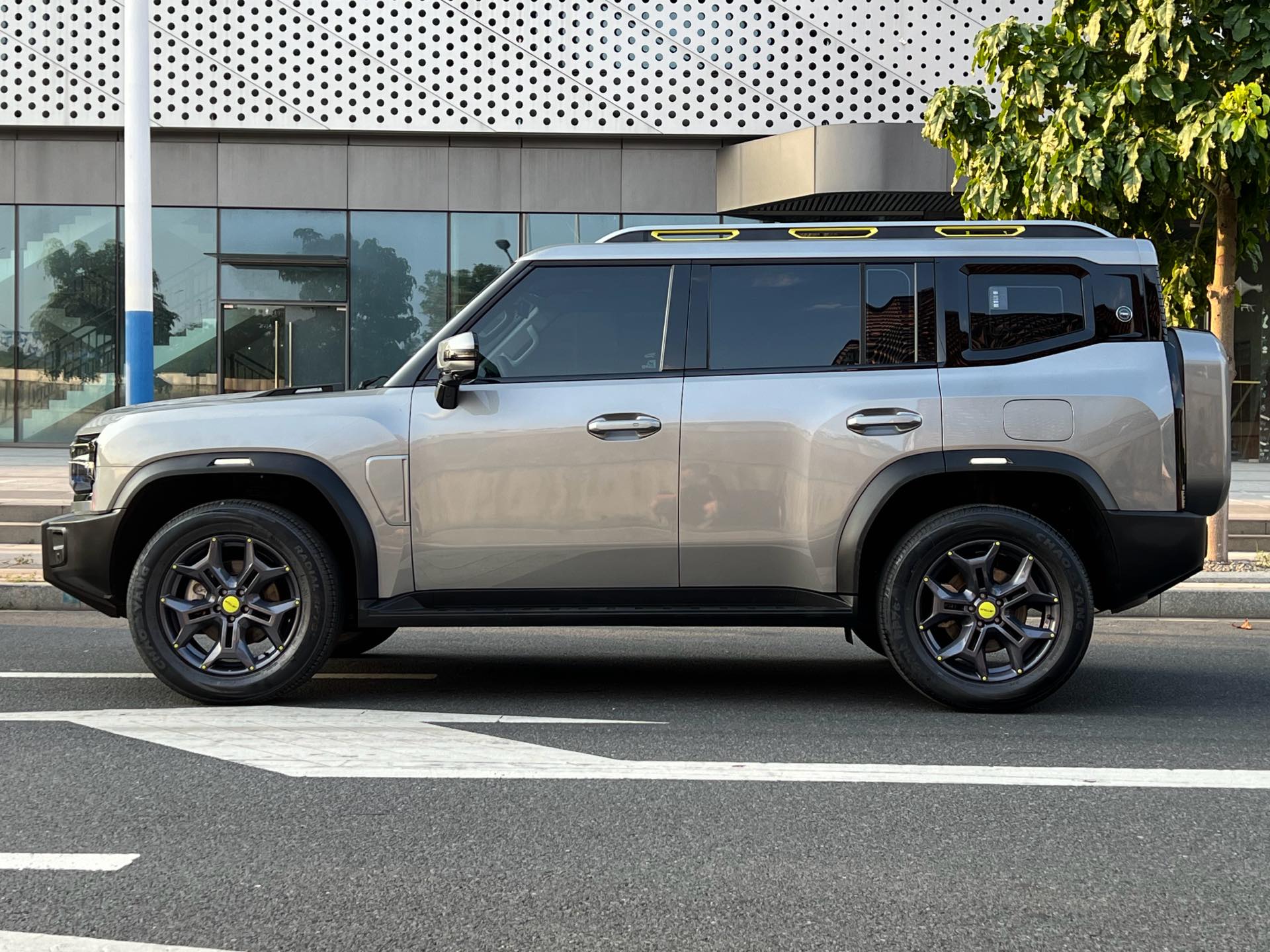 JETOUR 2023 Traveler 2.0T 4WD Cross PRO