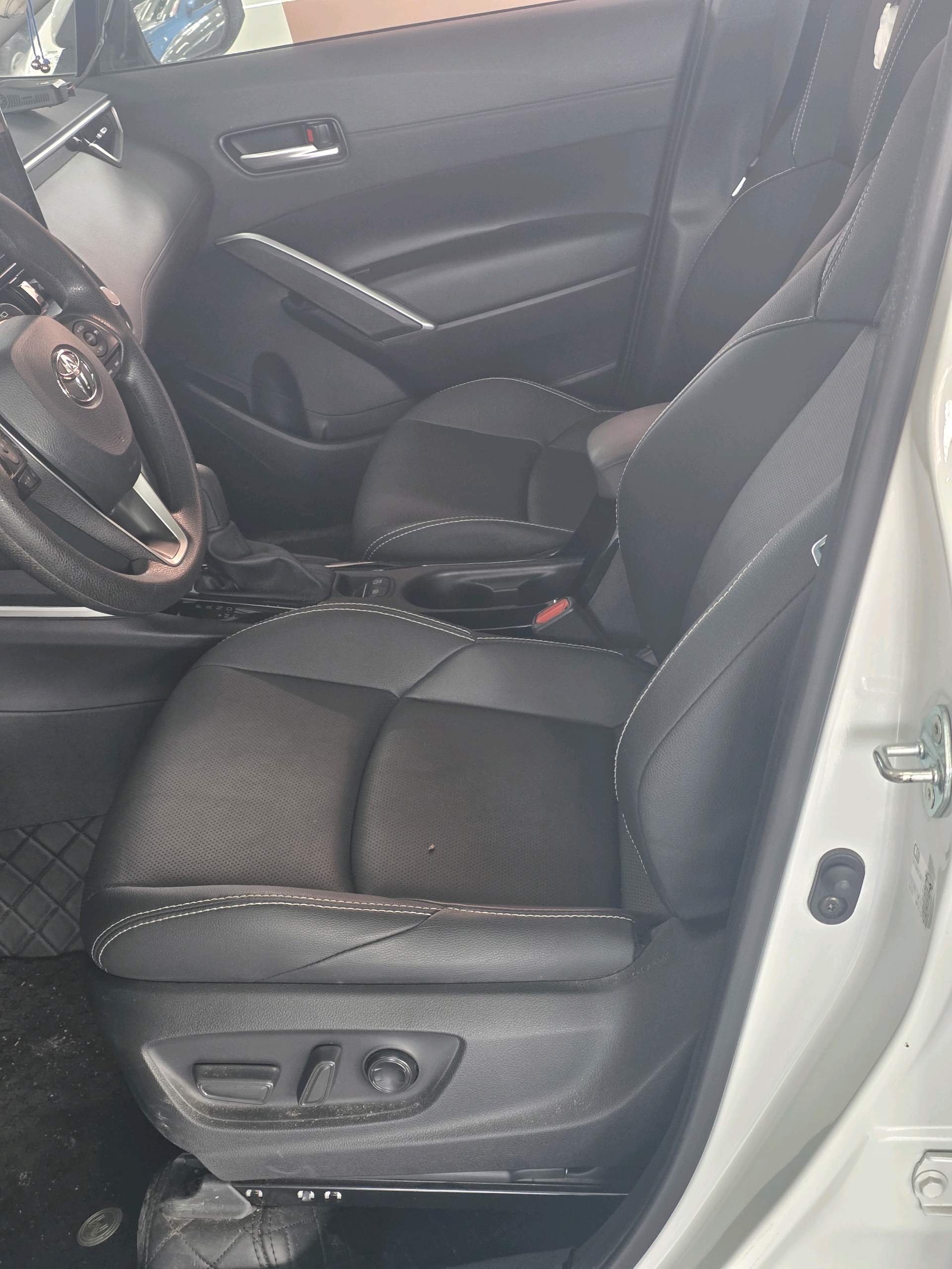 Toyota 2022 Frontlander 2.0 CVT Luxury PLUS