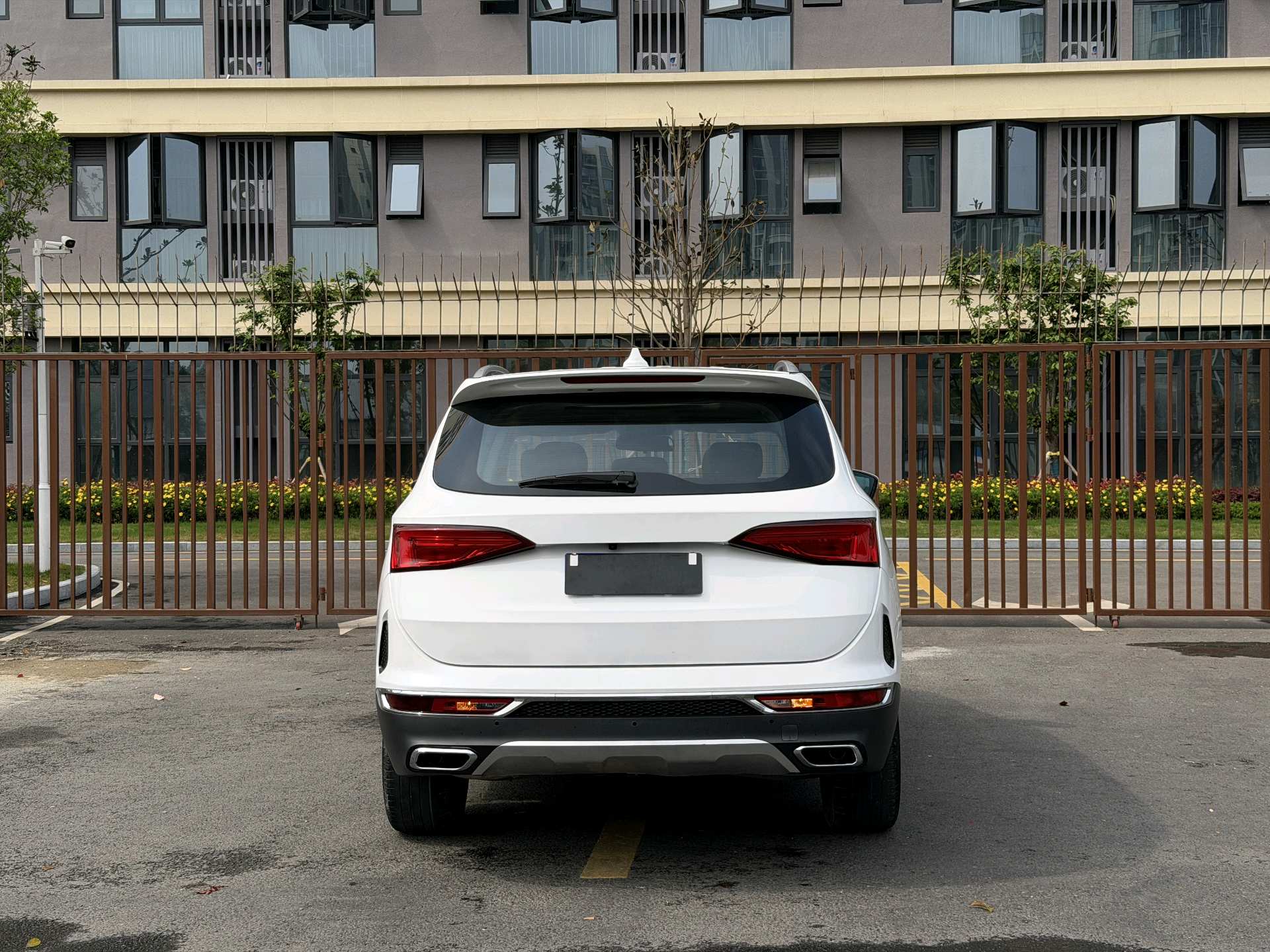 JETOUR 2020 X90 1.6T Yingyu Edition 7-Seater