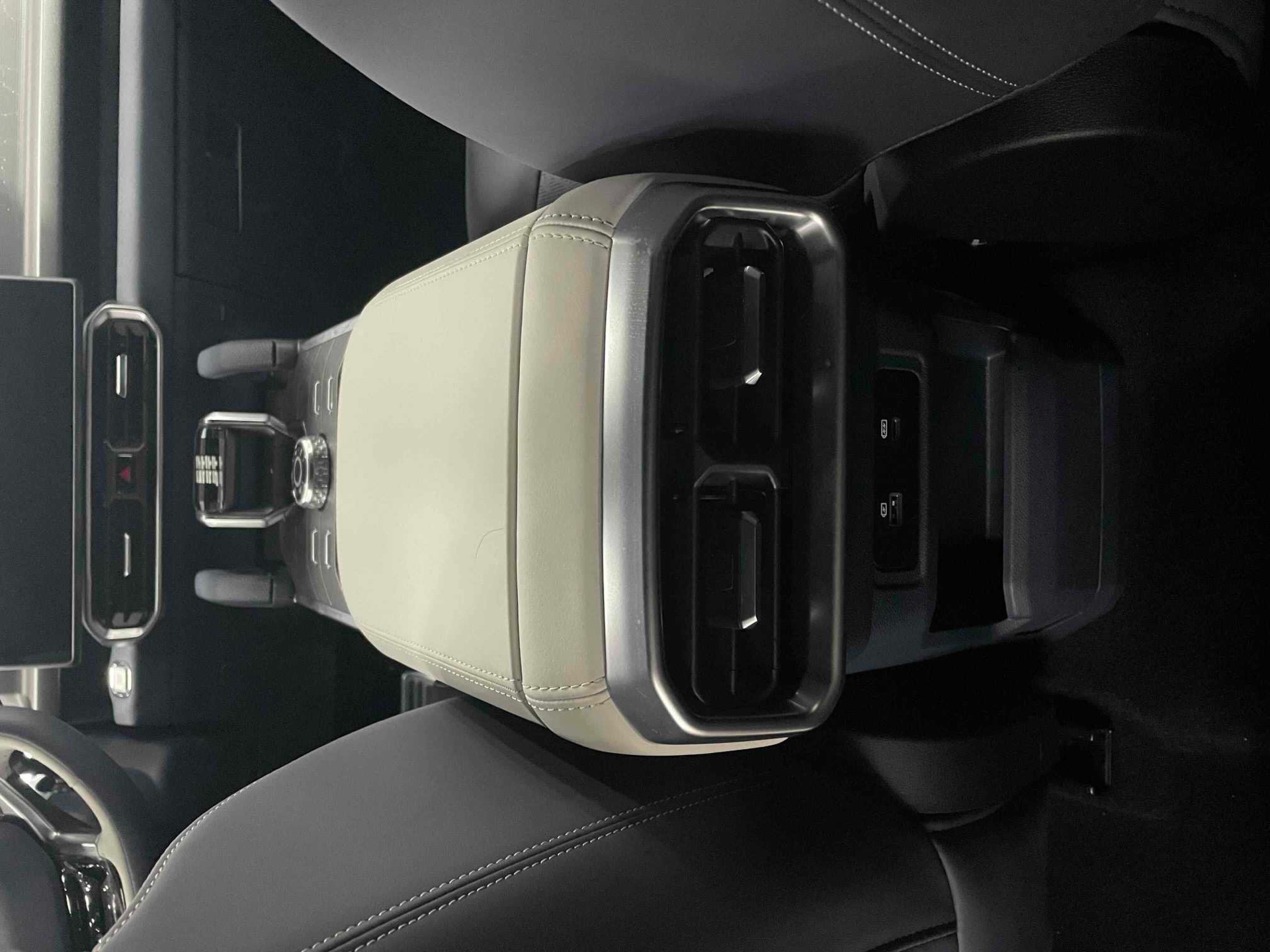 JETOUR 2024 Shanhai T2 C-DM 1.5T 208KM Shanye Edition