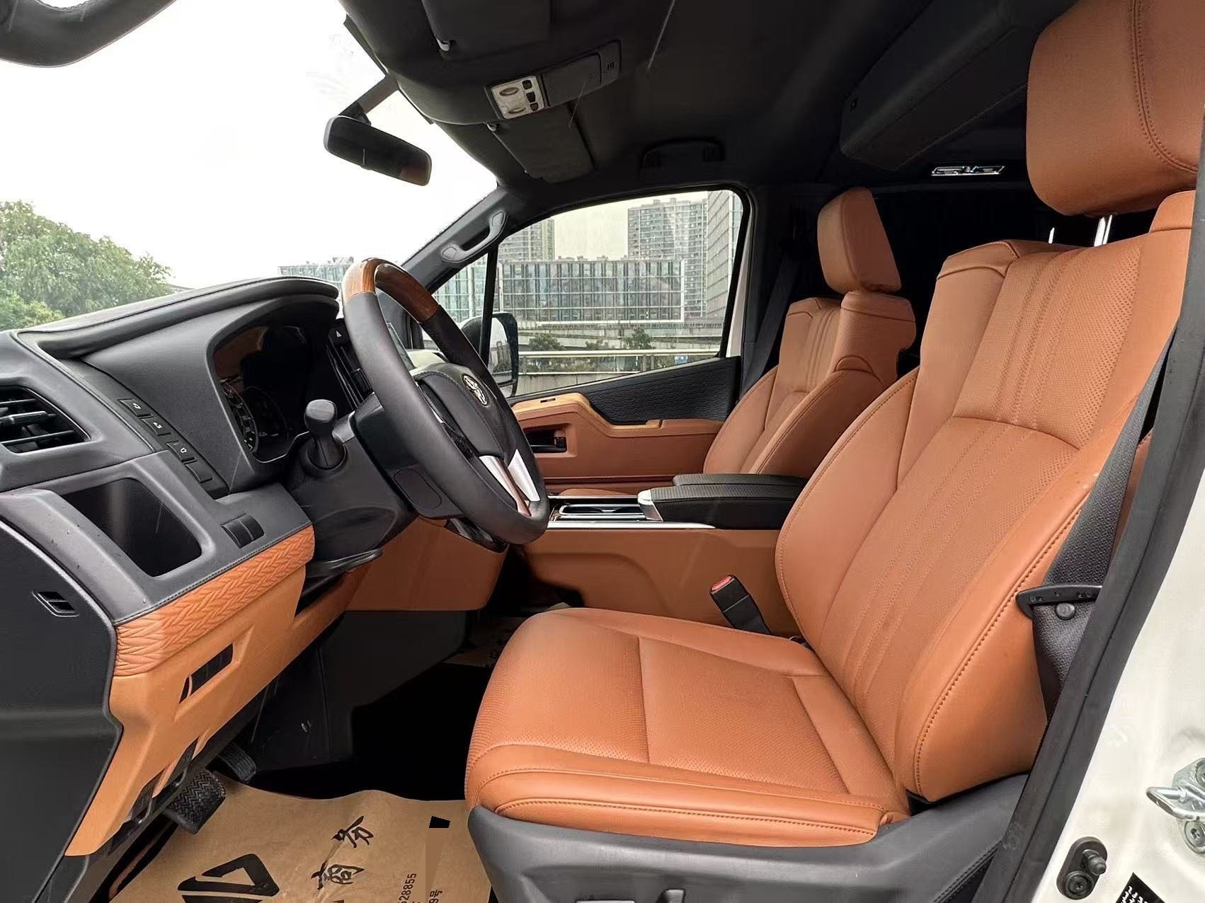 Toyota Hiace (Import) 2019 Hiace 3.5 Middle East Version