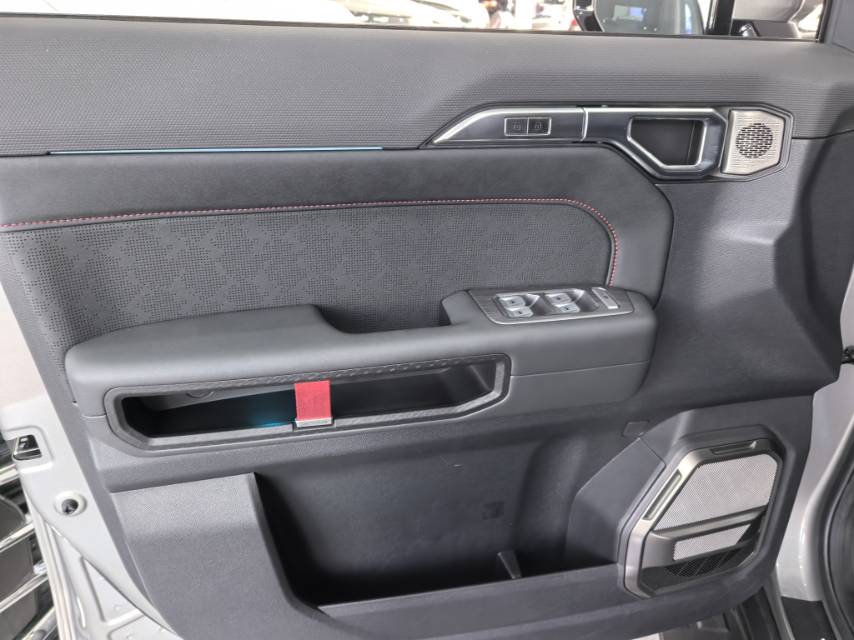 JETOUR 2023 Traveler 2.0T 4WD Cross PRO