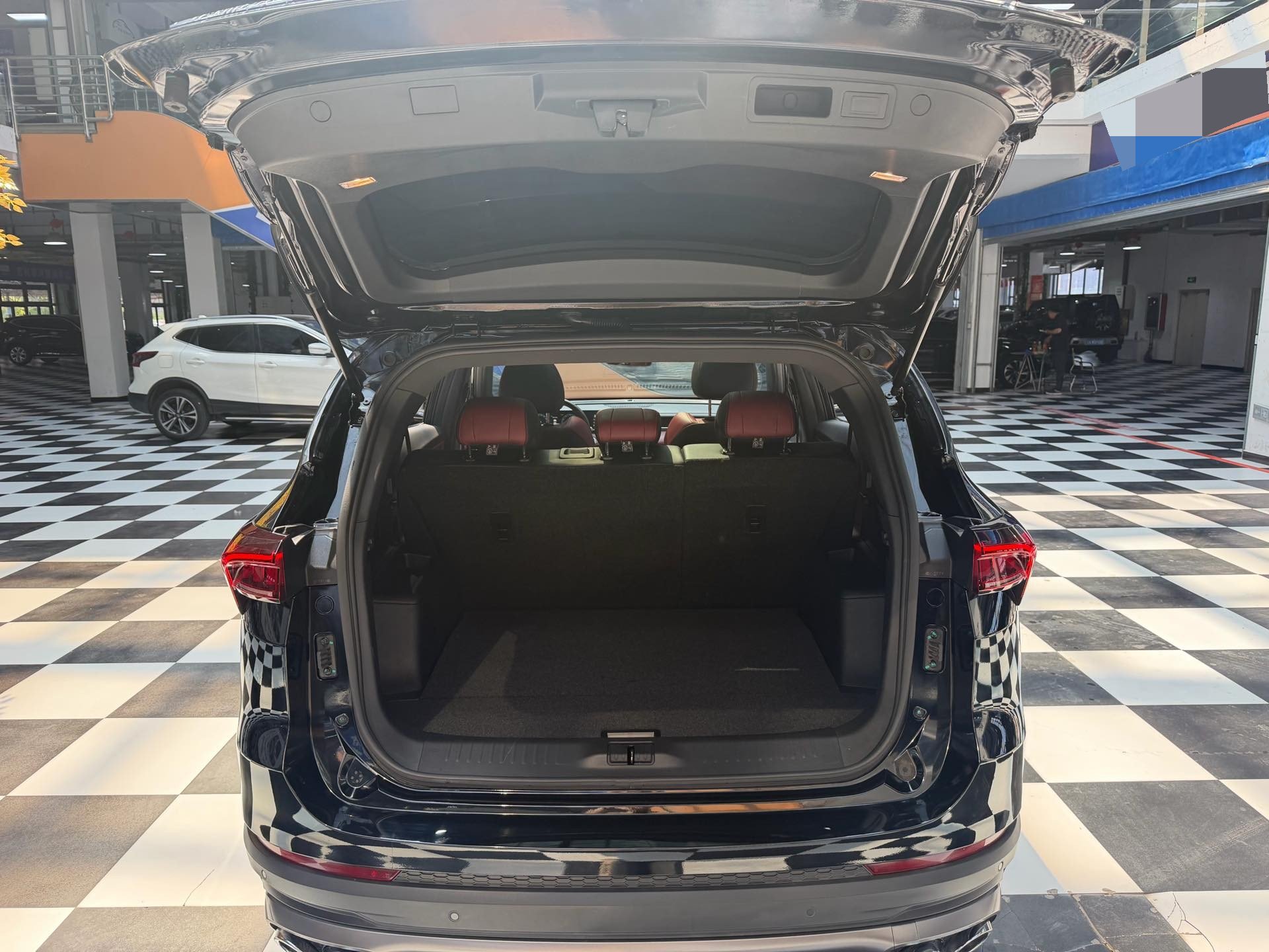 JETOUR 2021 X70 PLUS 1.5T Mountain 5-Seater