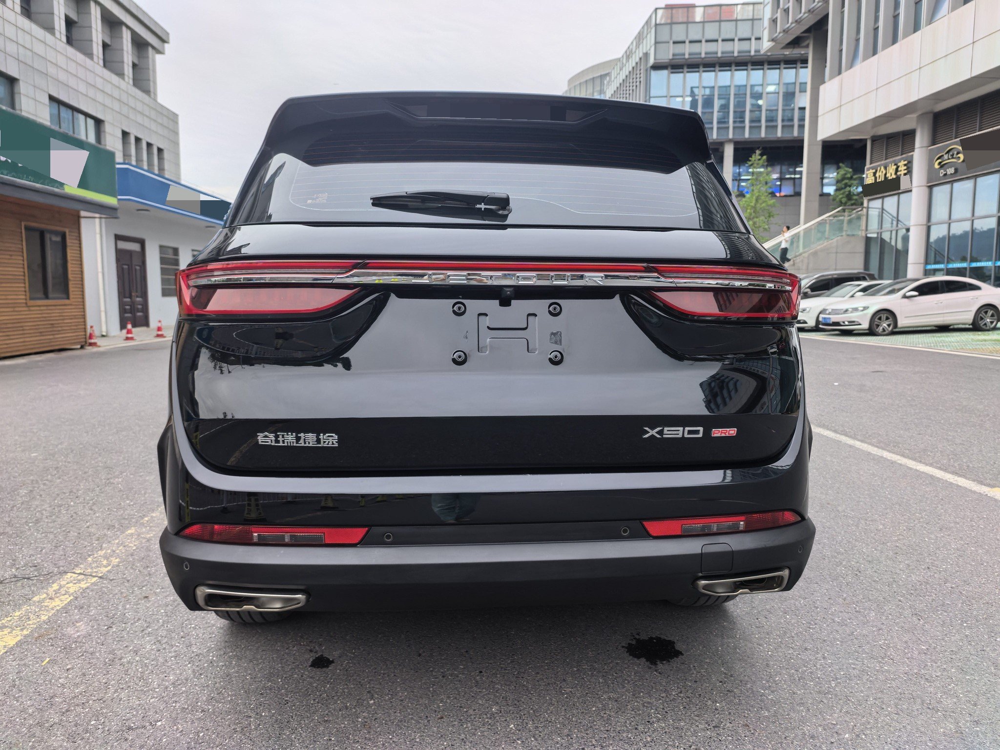 JETOUR 2024 X90 PRO 2.0T Luxury 7-Seater