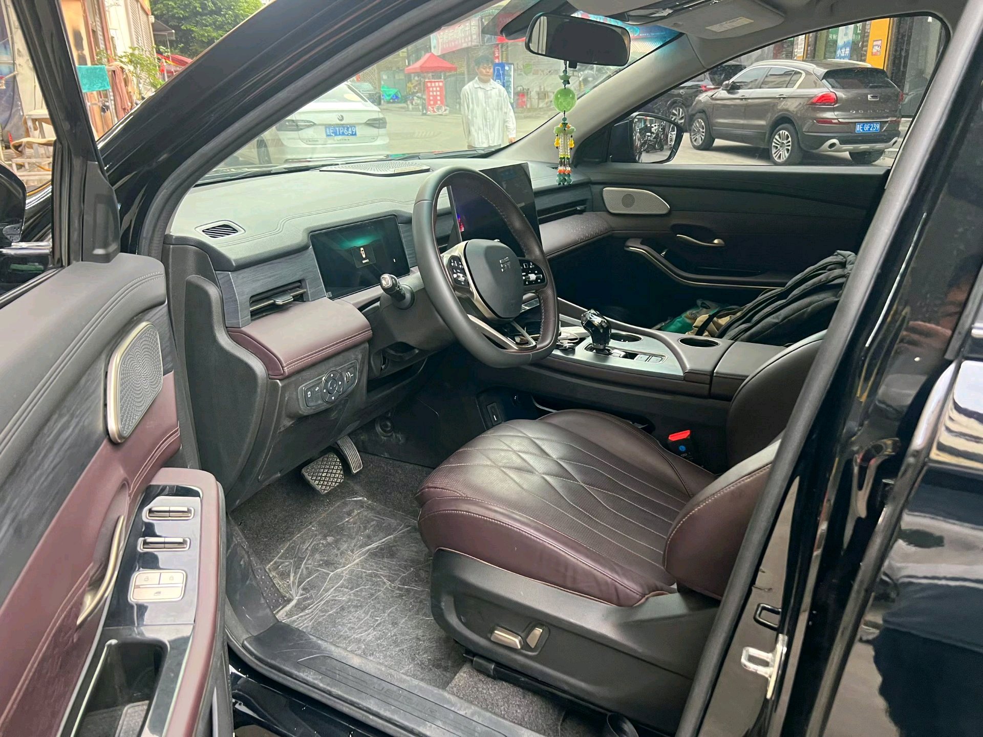 JETOUR 2024 X90 1.6T Qilin Edition 7-Seater