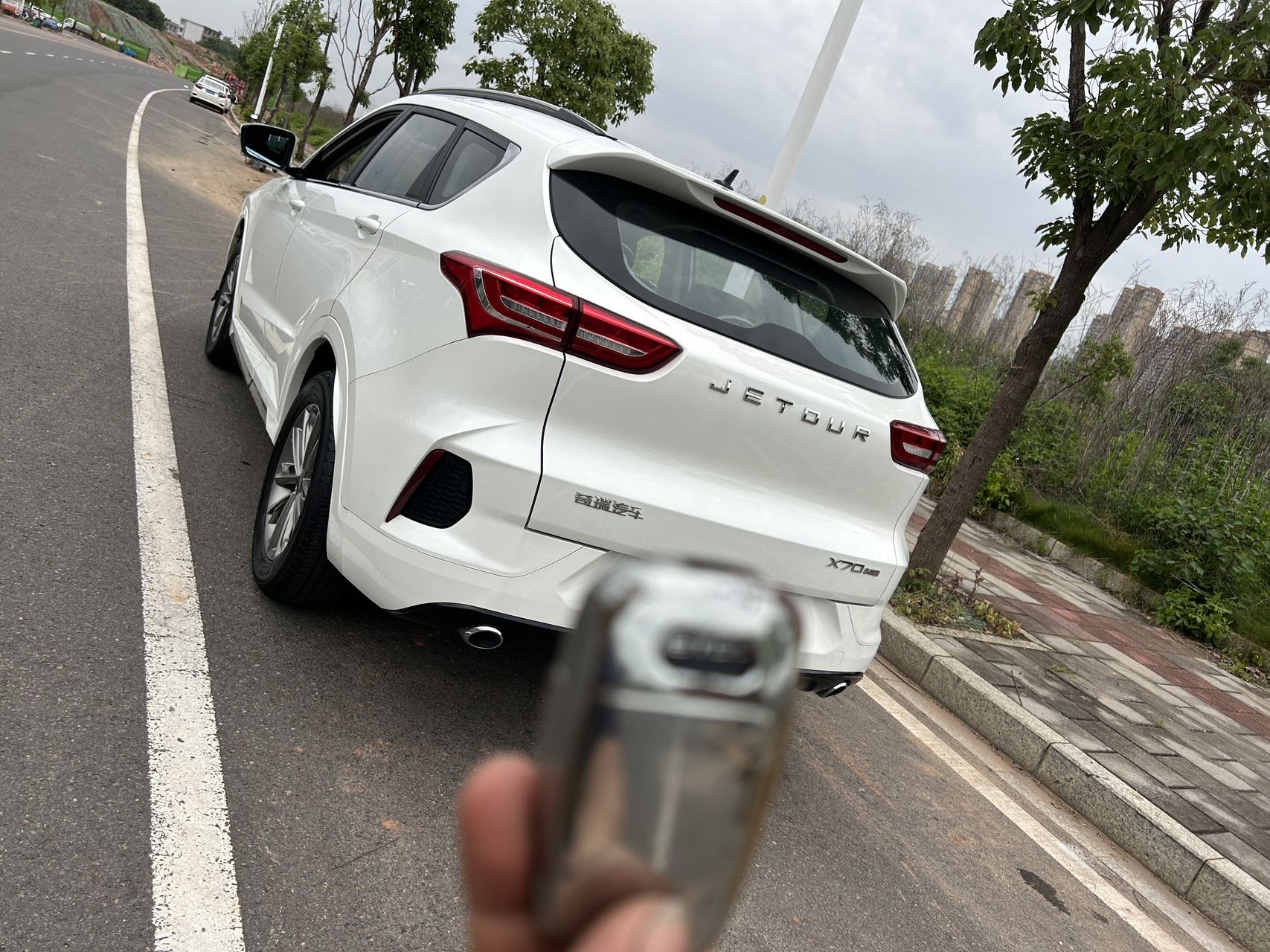捷途 2020款 X70 1.5T 悦行版7座