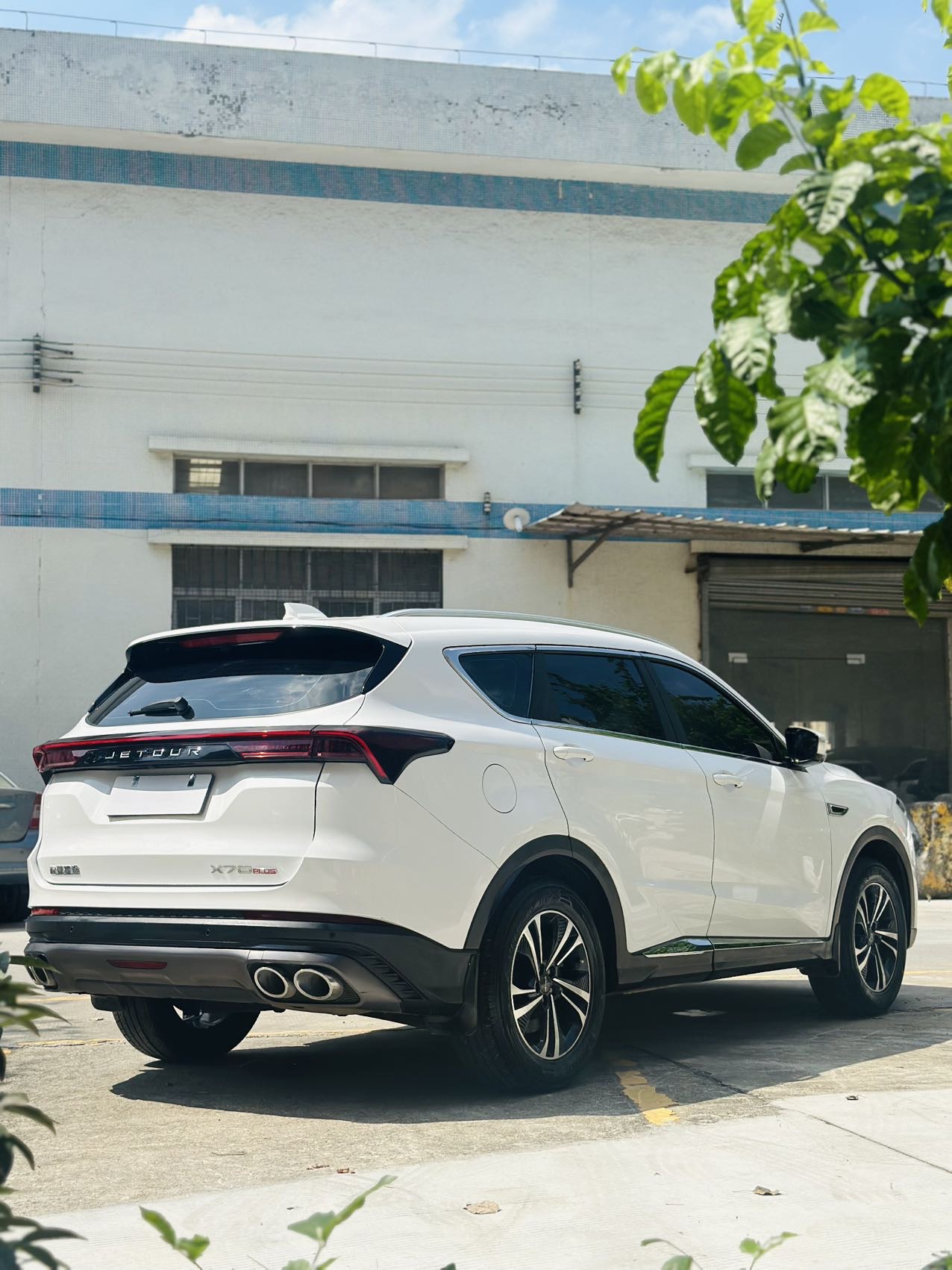 JETOUR 2021 X70 PLUS 1.5T Mountain 7-Seater