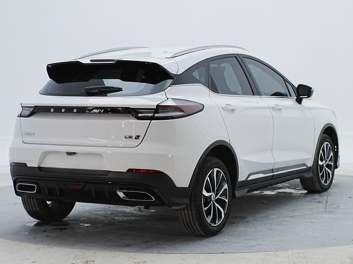 Geely 2022 Emgrand S 1.4T CVT Crossover Player Edition