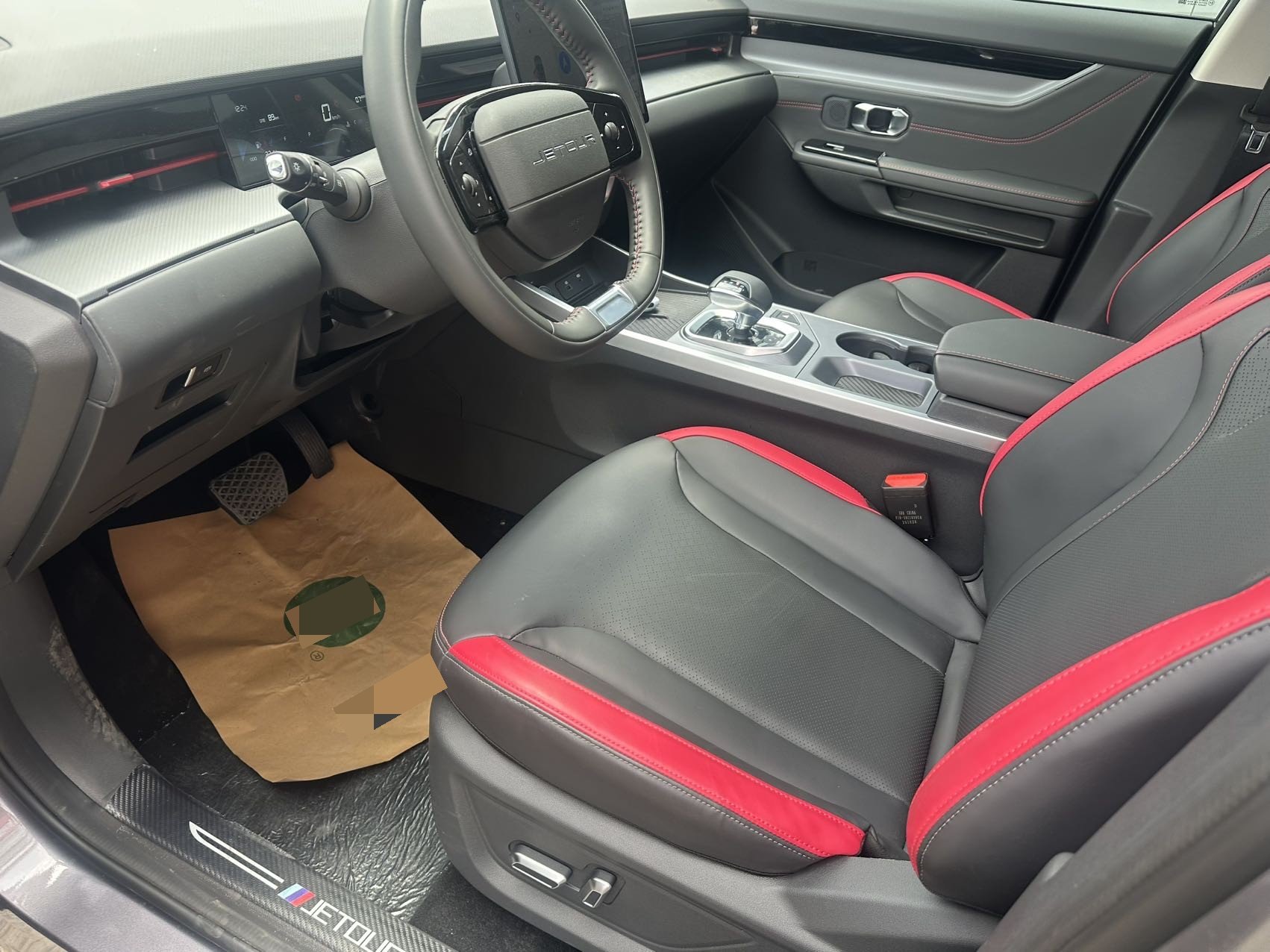 JETOUR 2026 Dasheng 1.5T Youth Luxury Edition