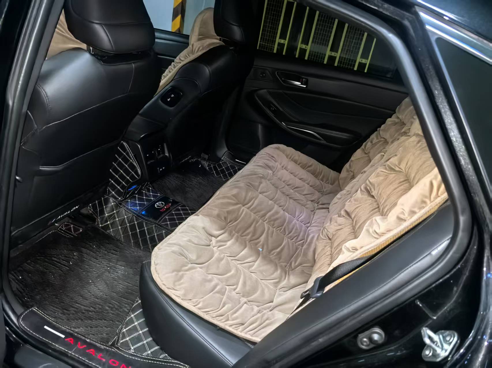 Toyota 2023 Avalon 2.0 CVT Luxury Edition