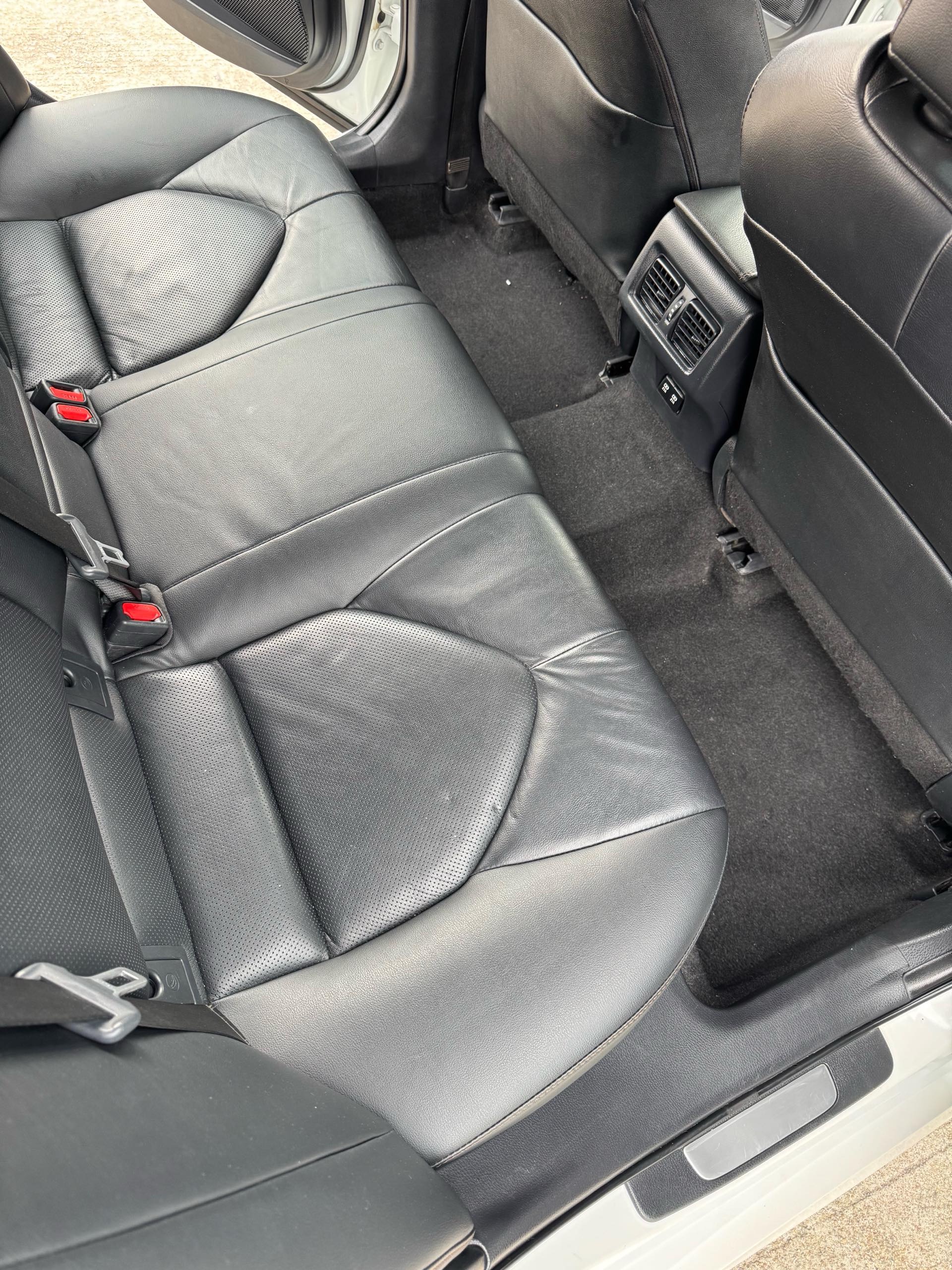 Toyota 2019 Camry 2.0G CVT Luxury (Facelift)