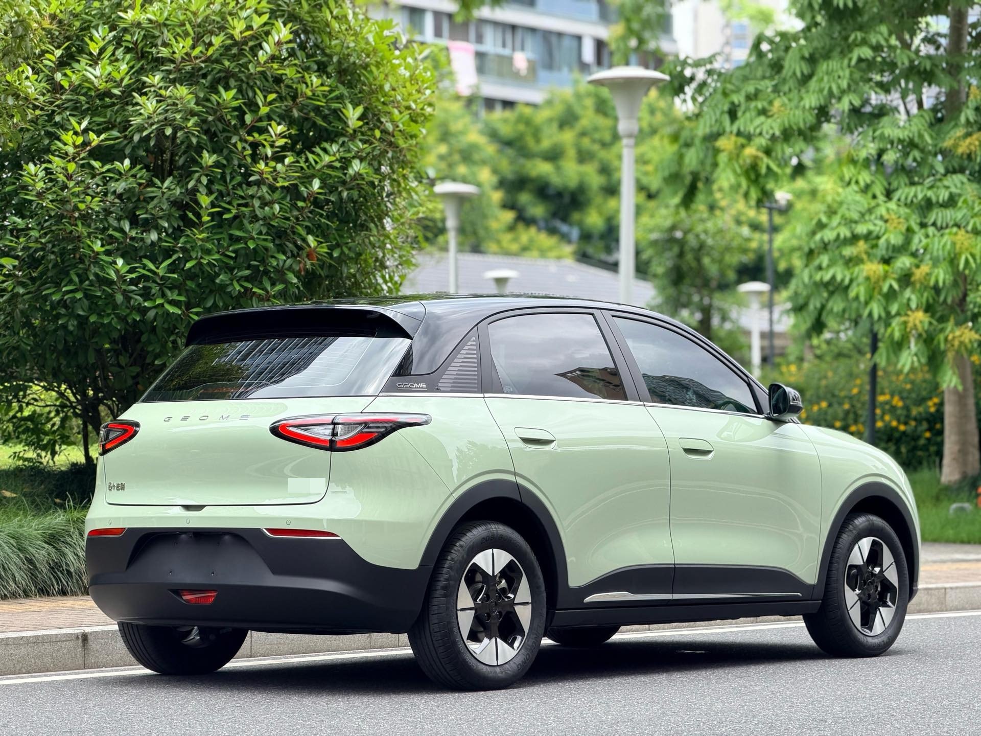 Geely 2025 Xingyuan UP 410km Explorer+ Edition