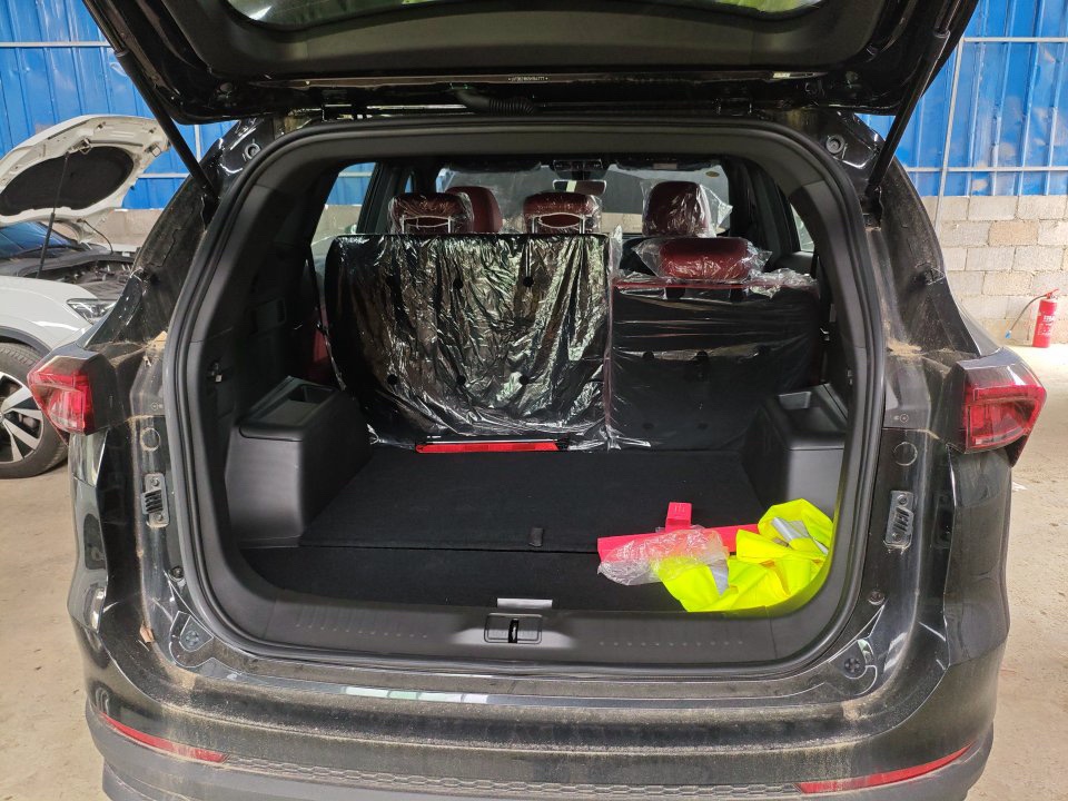 JETOUR 2025 X70 PLUS 1.5T Champion Edition PRO 5-Seater