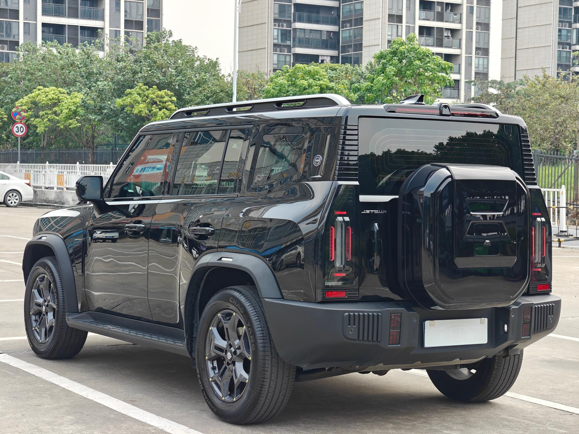 JETOUR 2023 Traveler 2.0T 4WD Cross PRO