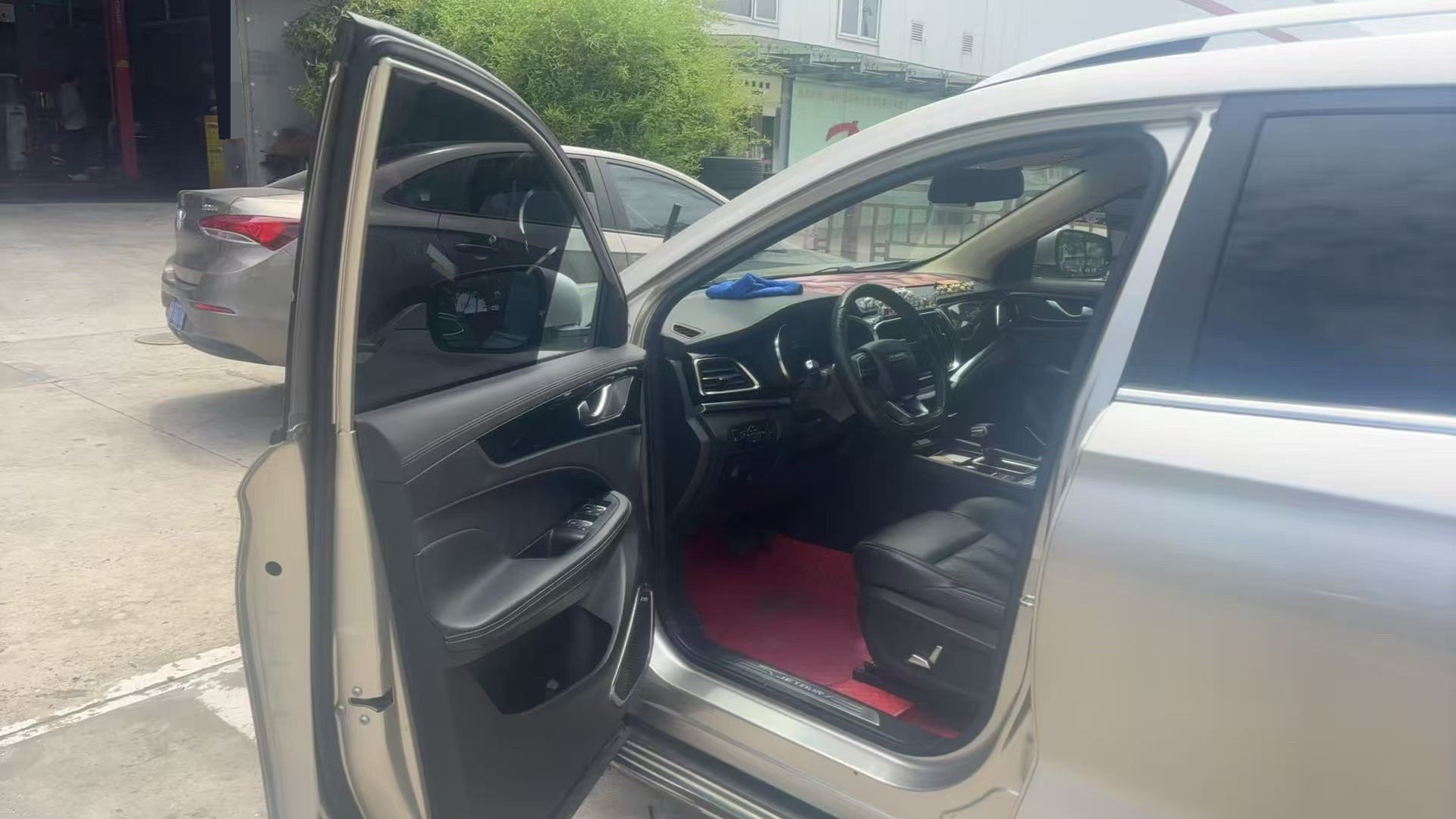 JETOUR 2019 X90 1.5T Zhixiang 6-Seater