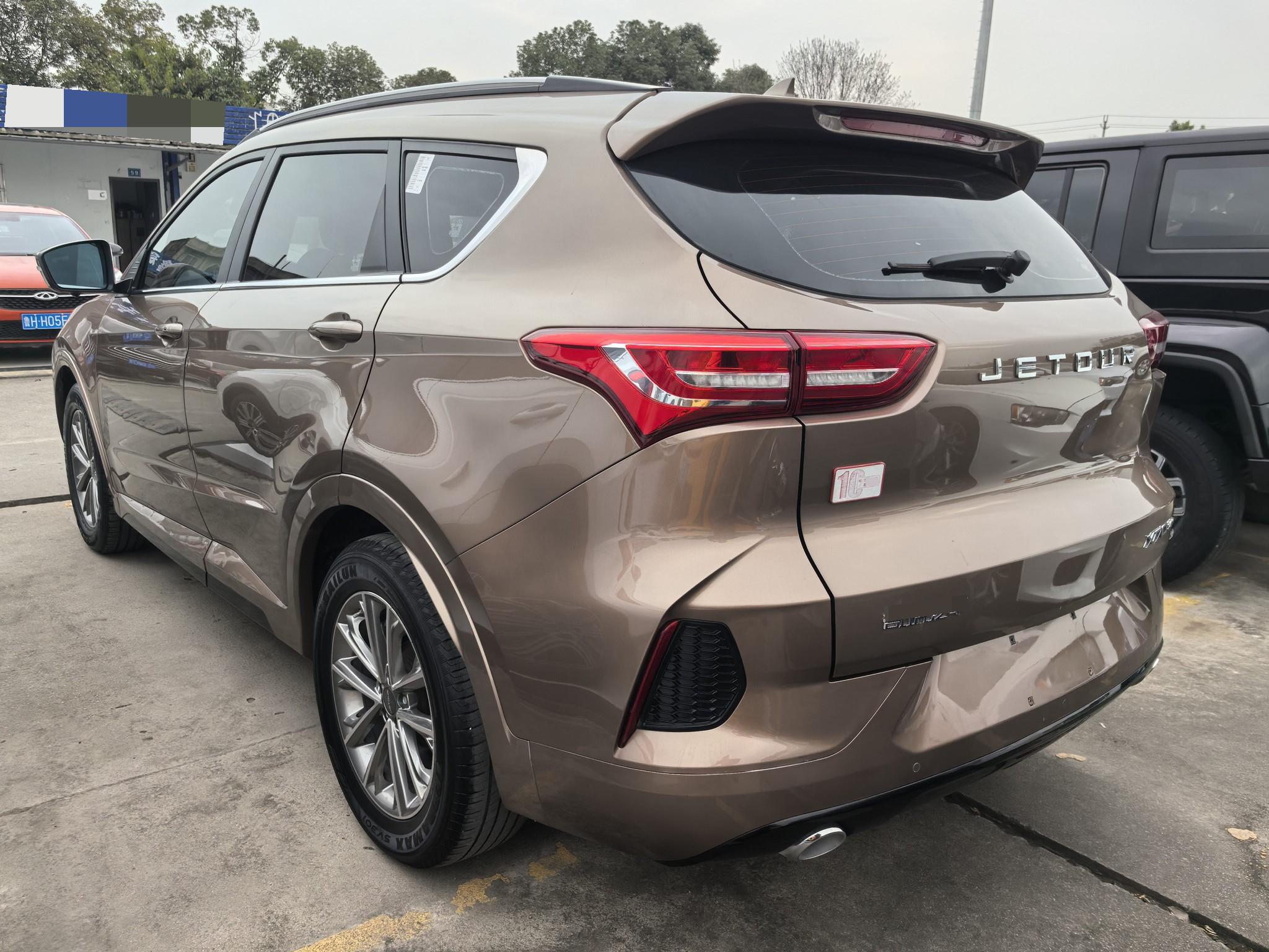 JETOUR 2020 X70 1.5T Zunxing Edition 7-Seater