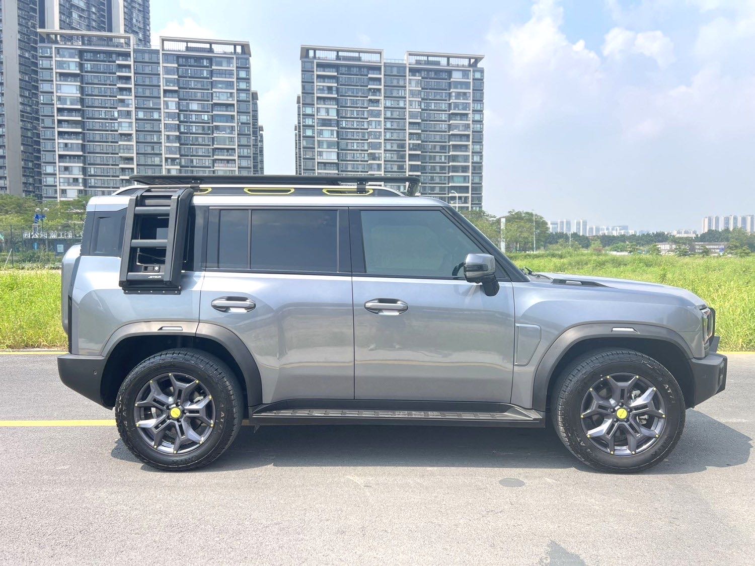 JETOUR 2023 Traveler 2.0T 4WD Cross PRO+