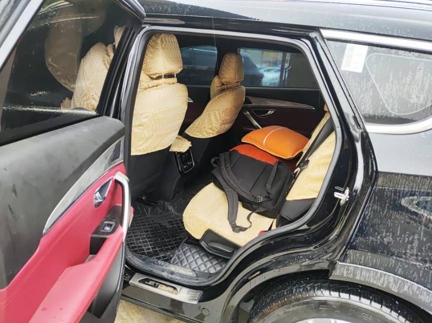 JETOUR 2023 X70 PLUS 1.6T Qiangzhe PRO 7-Seater