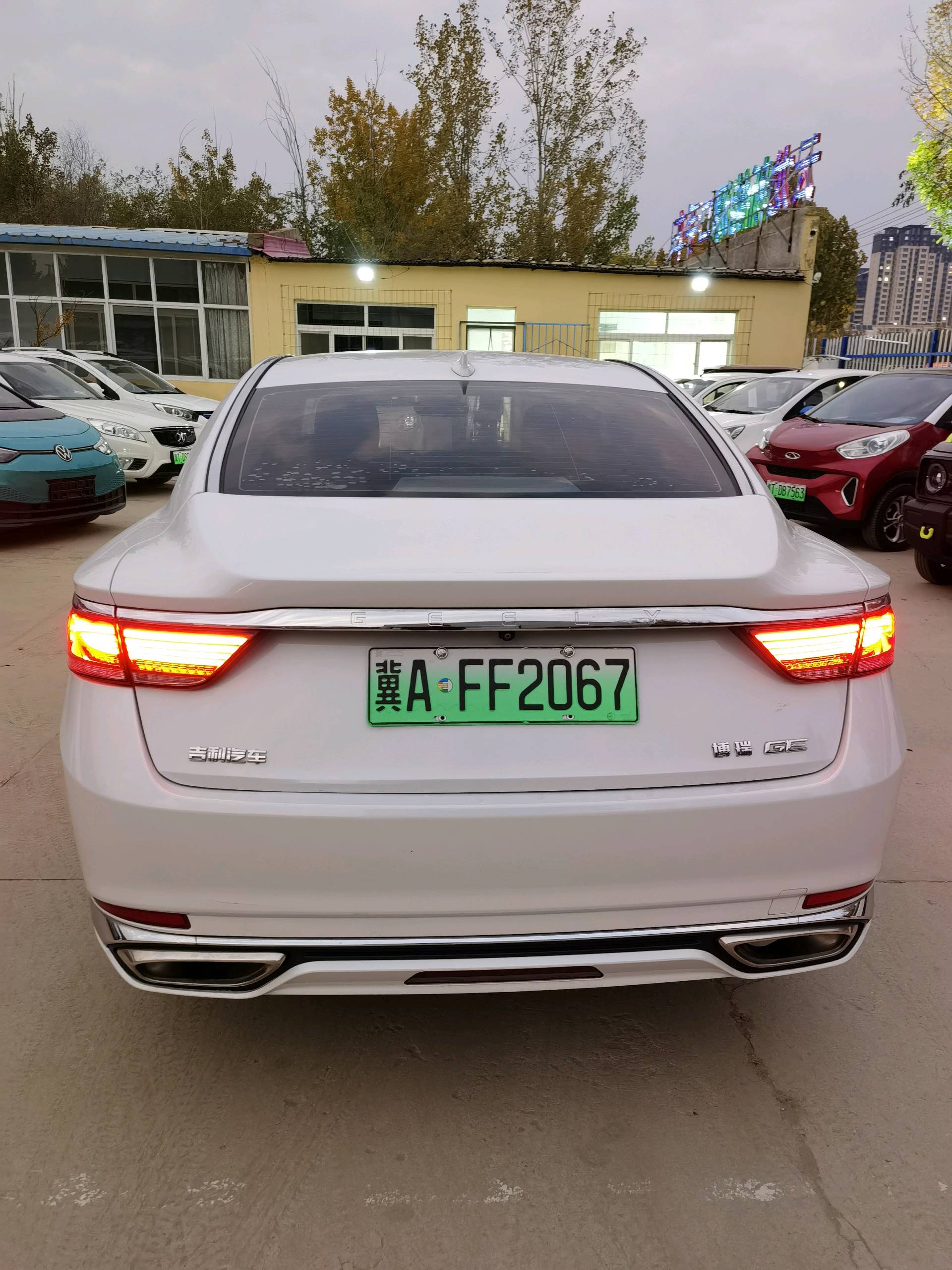 吉利 博瑞新能源 2018款 博瑞GE PHEV 1.5T 耀悦版