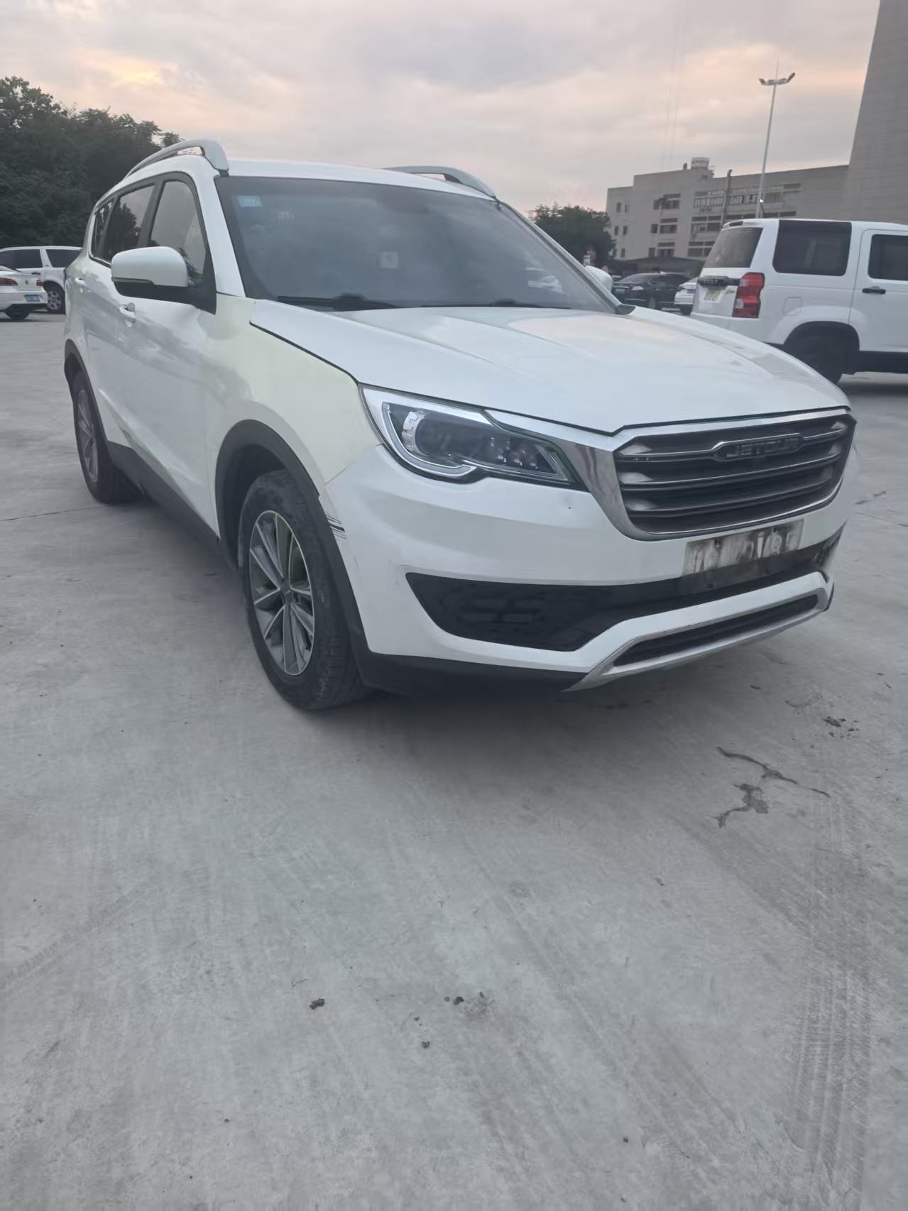 JETOUR 2018 X70 1.5T Changxing Edition 7-Seater