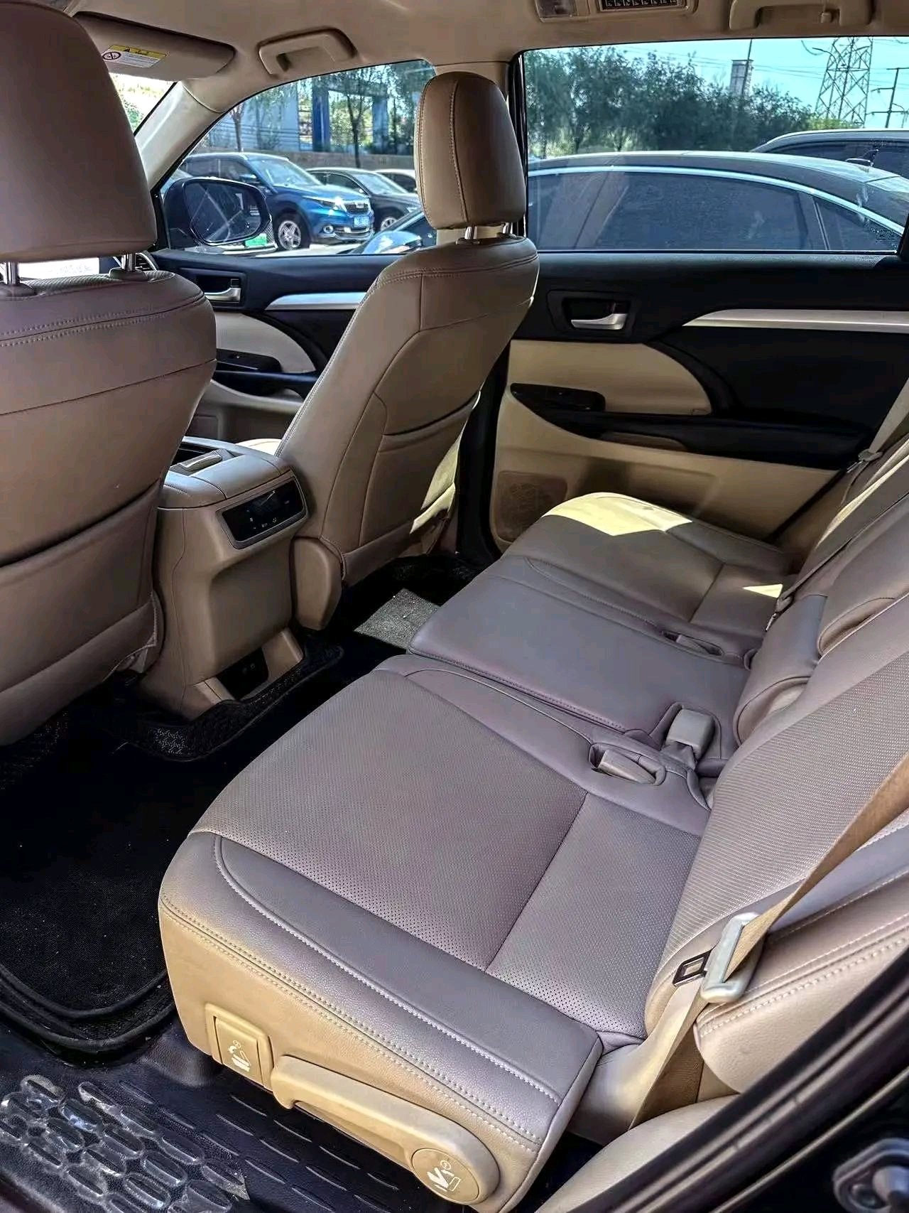 Toyota 2021 Highlander 2.0T 4WD Elite 7-Seater
