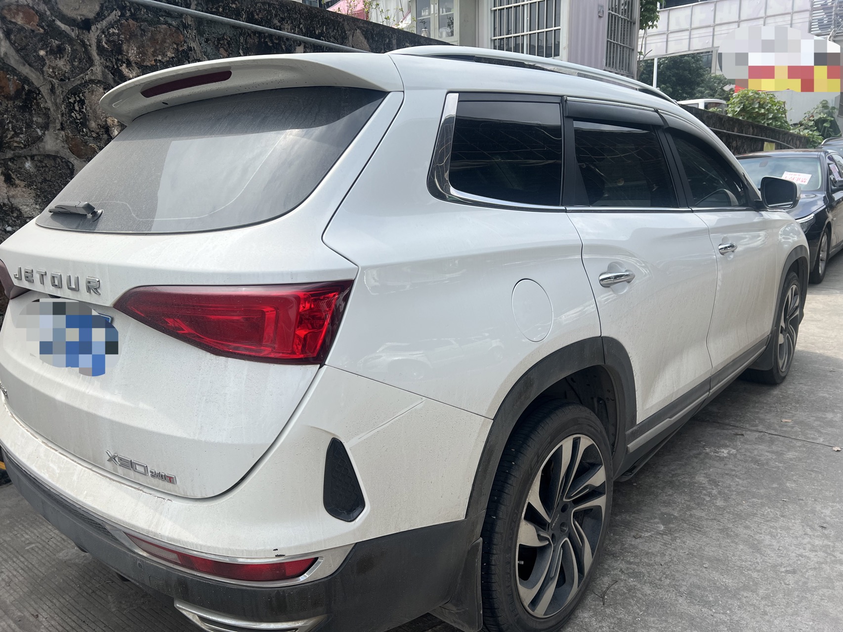 捷途 2019款 X90 1.5T 尊享型6座