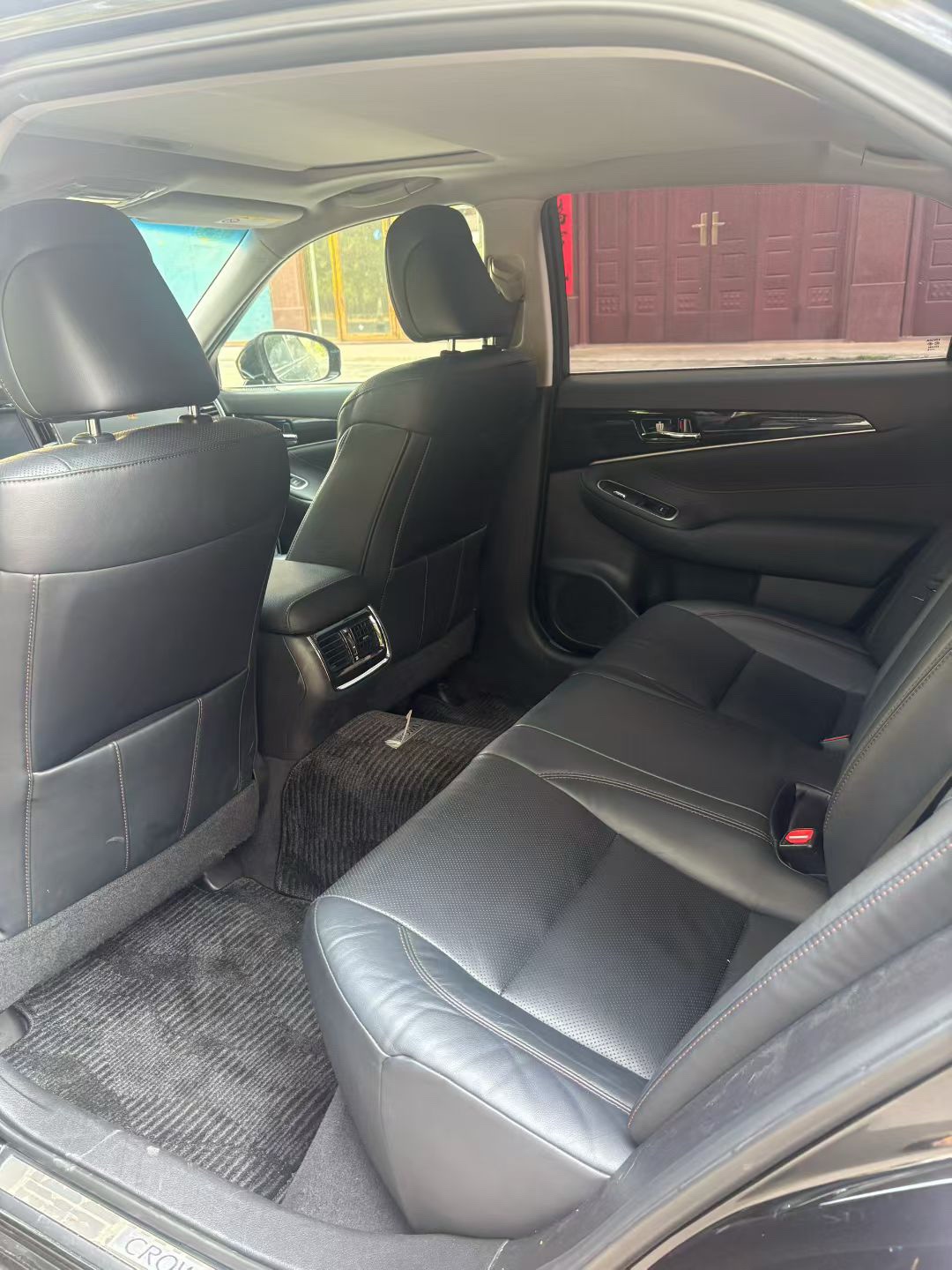 Toyota 2018 Crown 2.0T Fashion Edition