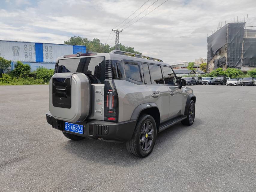 JETOUR 2023 Traveler 2.0T 4WD Cross PRO