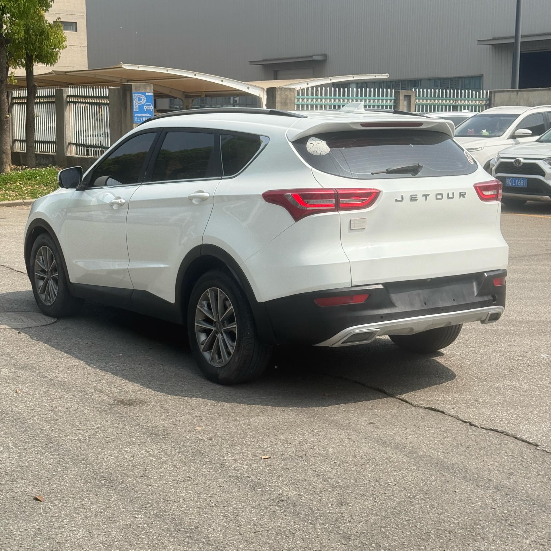JETOUR 2019 X70S 1.5T Tantou Edition 5-Seater