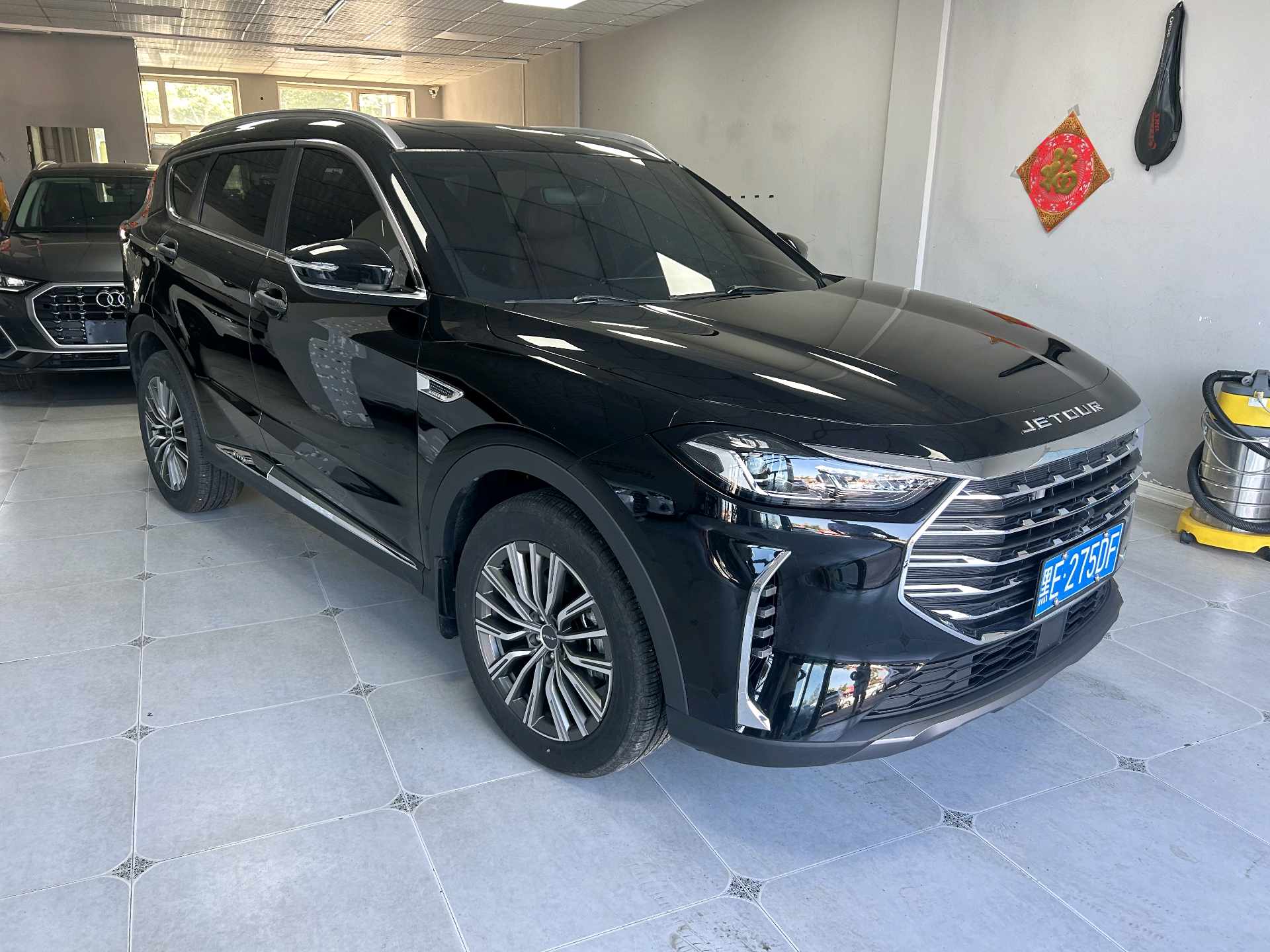 JETOUR 2023 X70 PLUS 1.5T Ziqiang PRO 5-seater