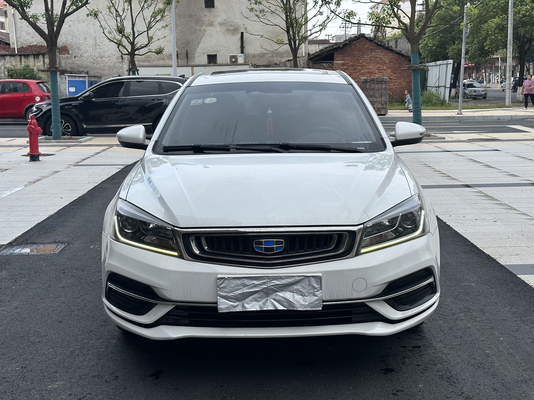 Geely 2018 Emgrand Sedan 1.5 Luxury