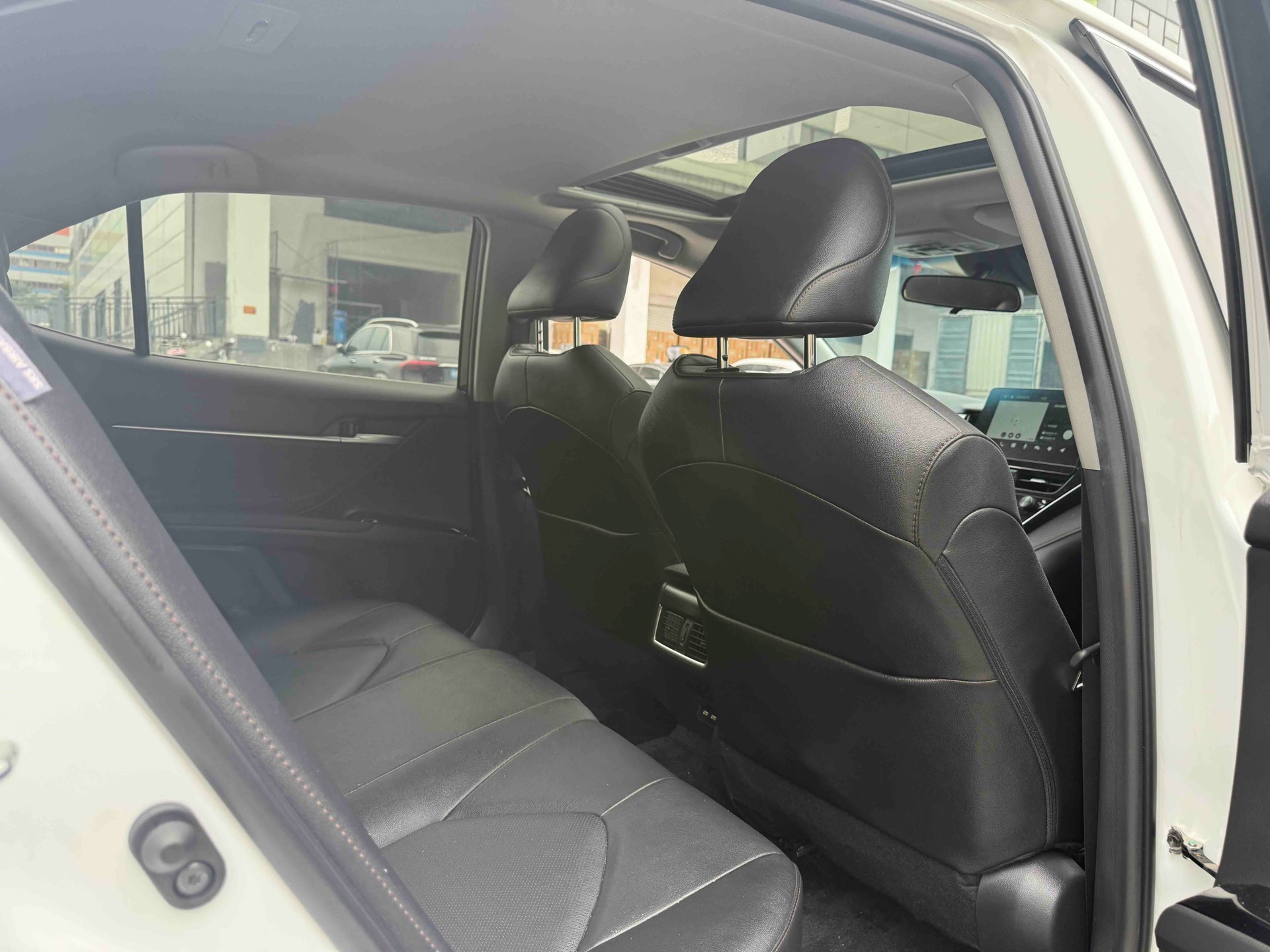 Toyota 2021 Camry 2.0G CVT Luxury Edition
