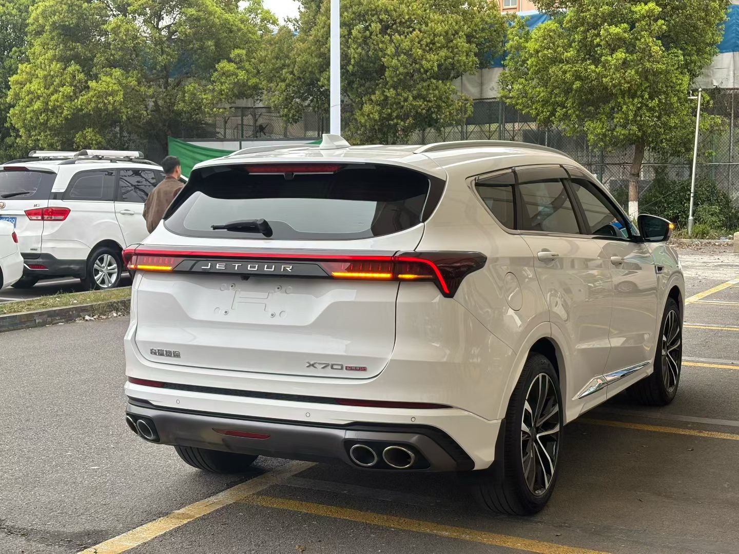 JETOUR 2021 X70 PLUS 1.6T Di 7-Seater