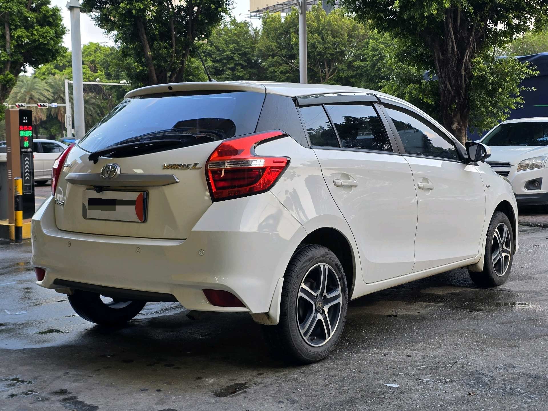 Toyota Yaris 2019 YARiS L Zhixuan 1.5E CVT Meidong Edition