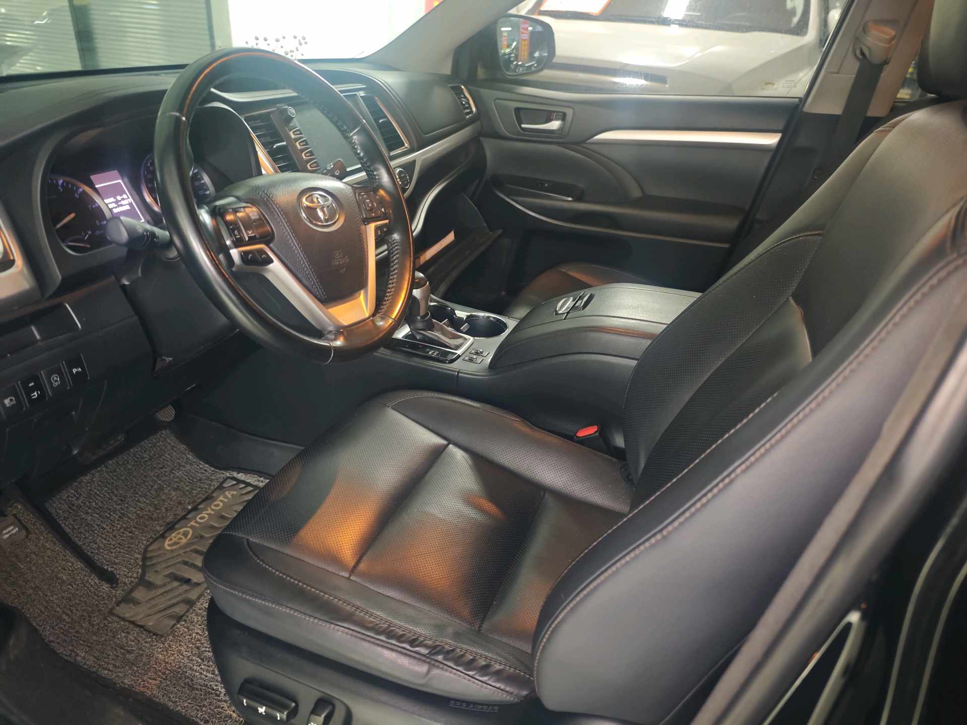 丰田 2018款 汉兰达 2.0T 四驱豪华版7座