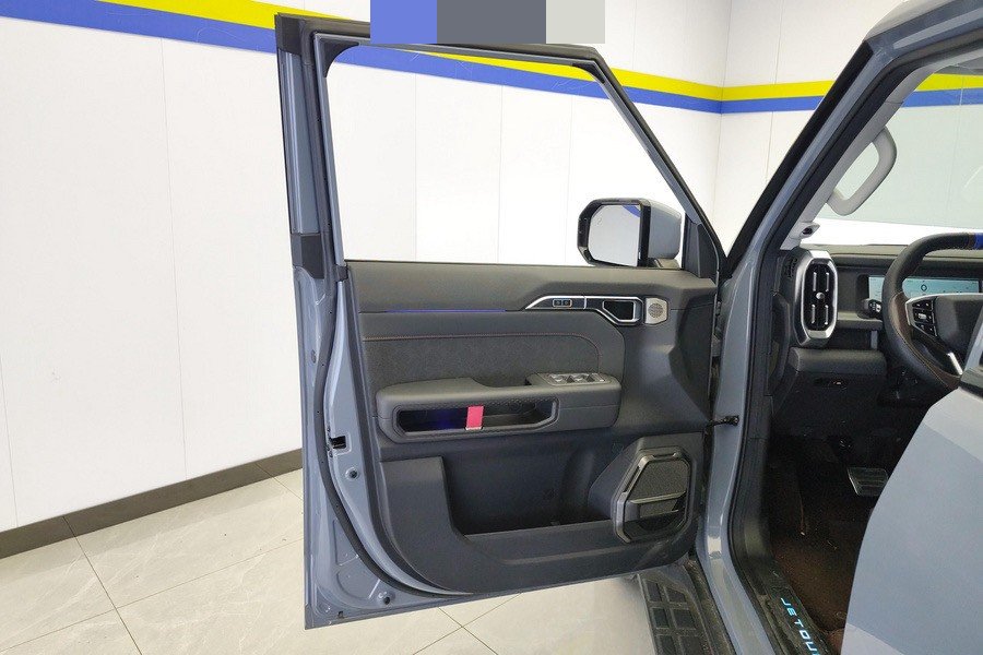 JETOUR 2023 Traveler 2.0T 4WD Cross PRO