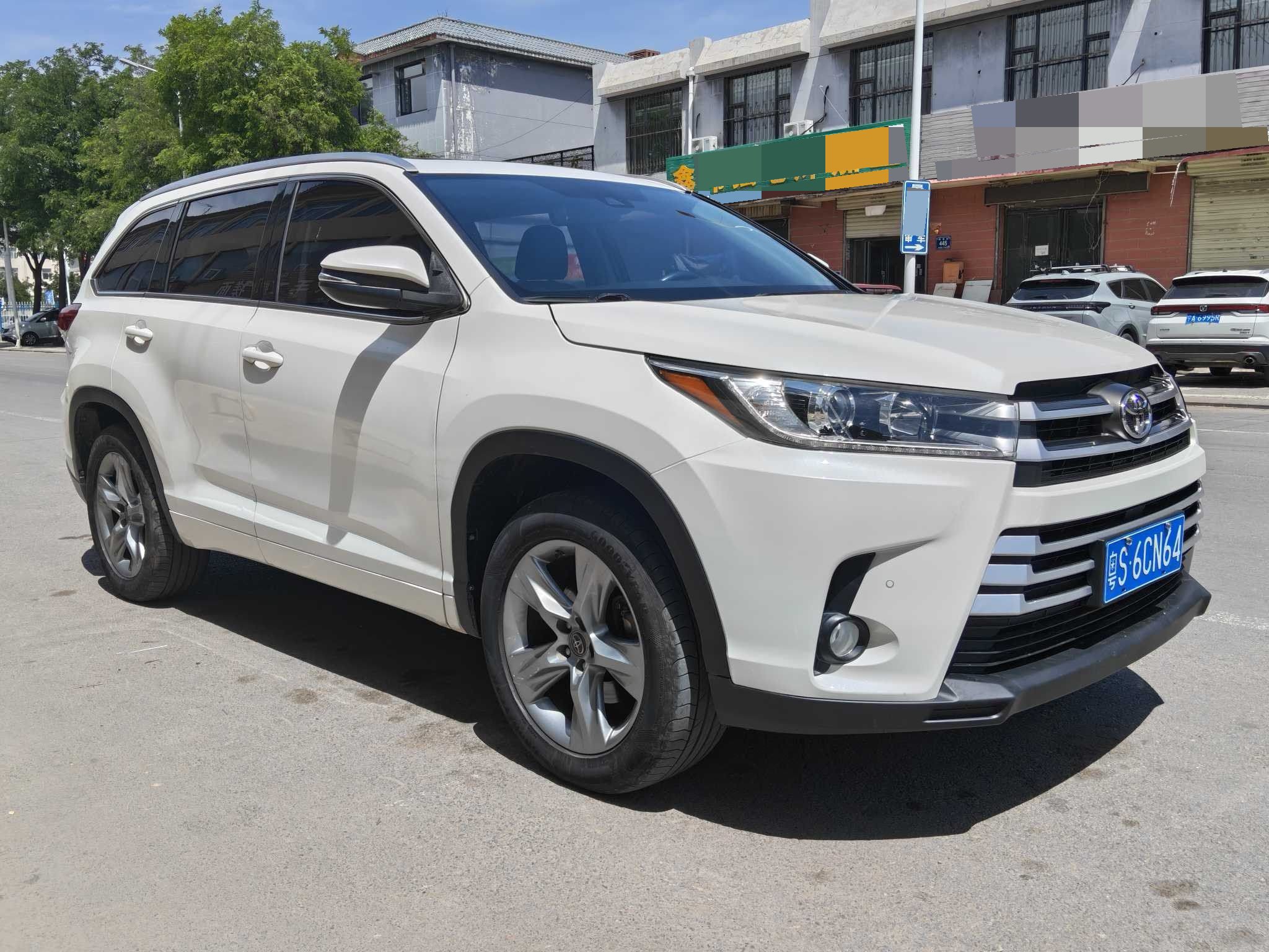 Toyota 2018 Highlander 2.0T 4WD Luxury 7-Seater