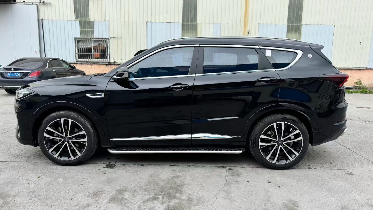 JETOUR 2023 X70 PLUS 1.6T Qiangzhe PRO 5-Seater
