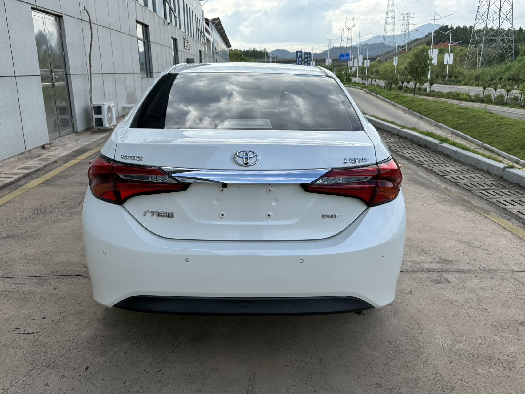 Toyota 2017 Levin 1.2T CVT 185T Elite (Facelift)