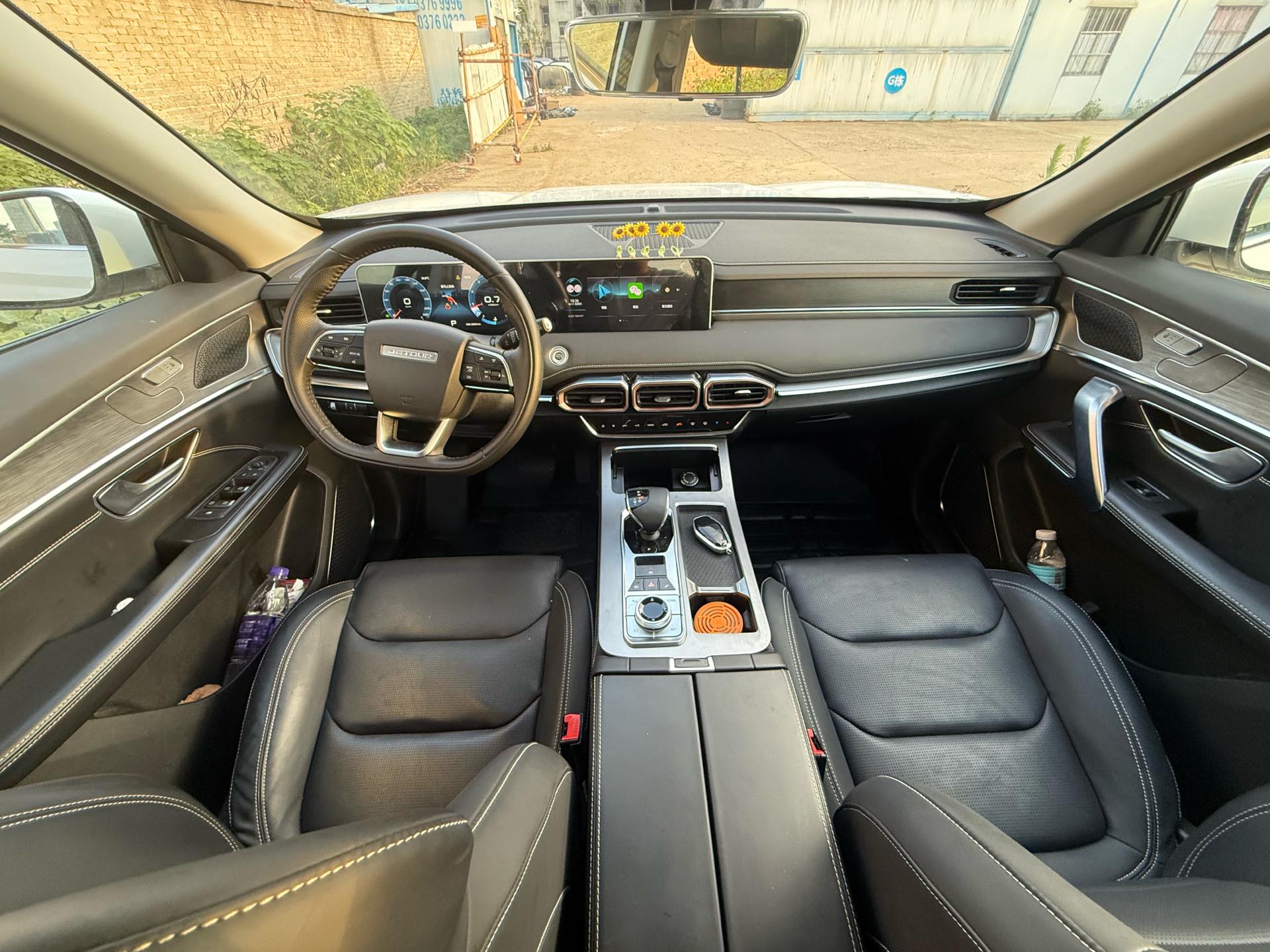 JETOUR 2023 X70 PRO 1.5T Comfort 7-Seater