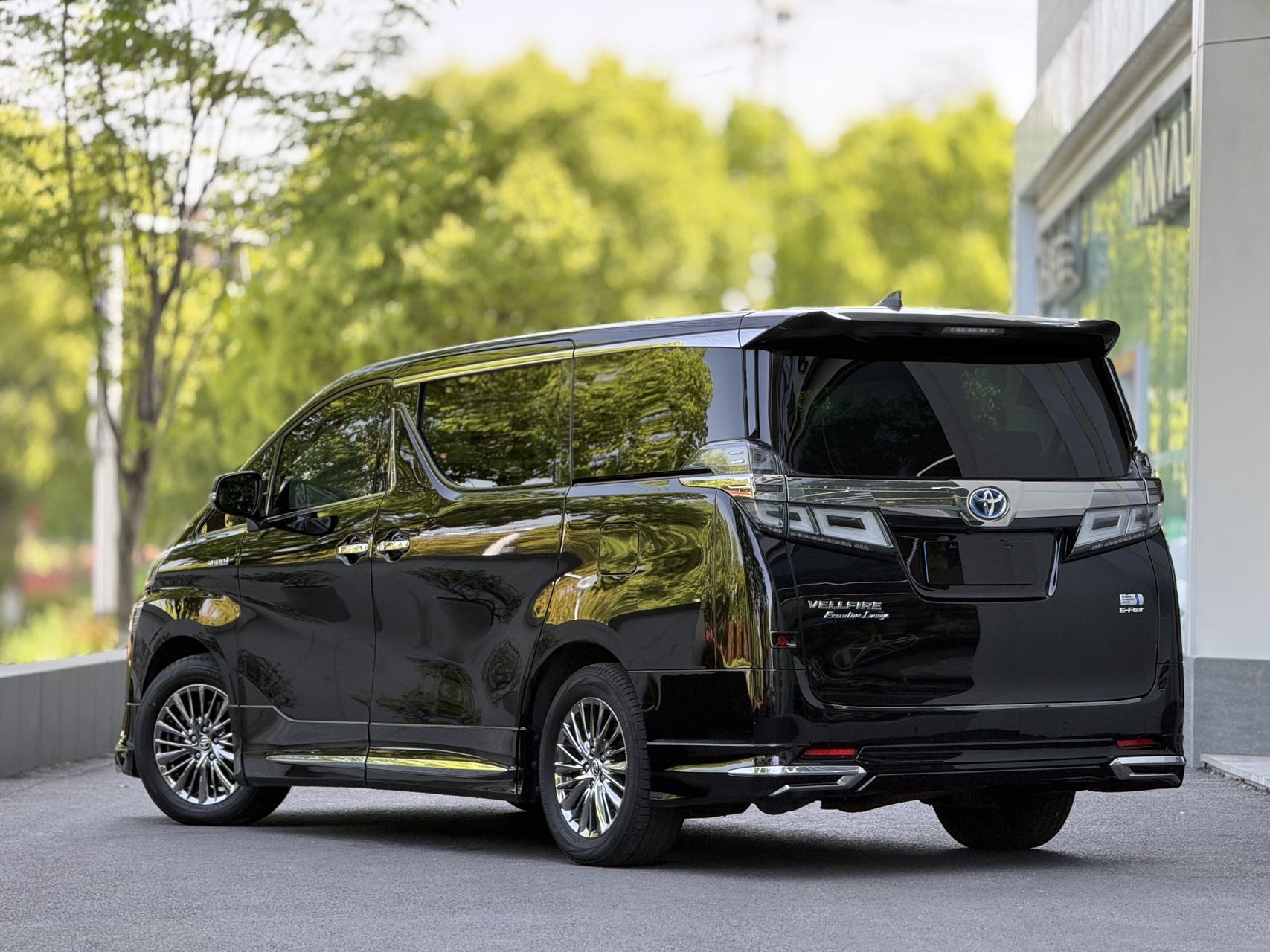 Toyota Vellfire (Import) 2020 Vellfire 2.5 CVT HV Premium